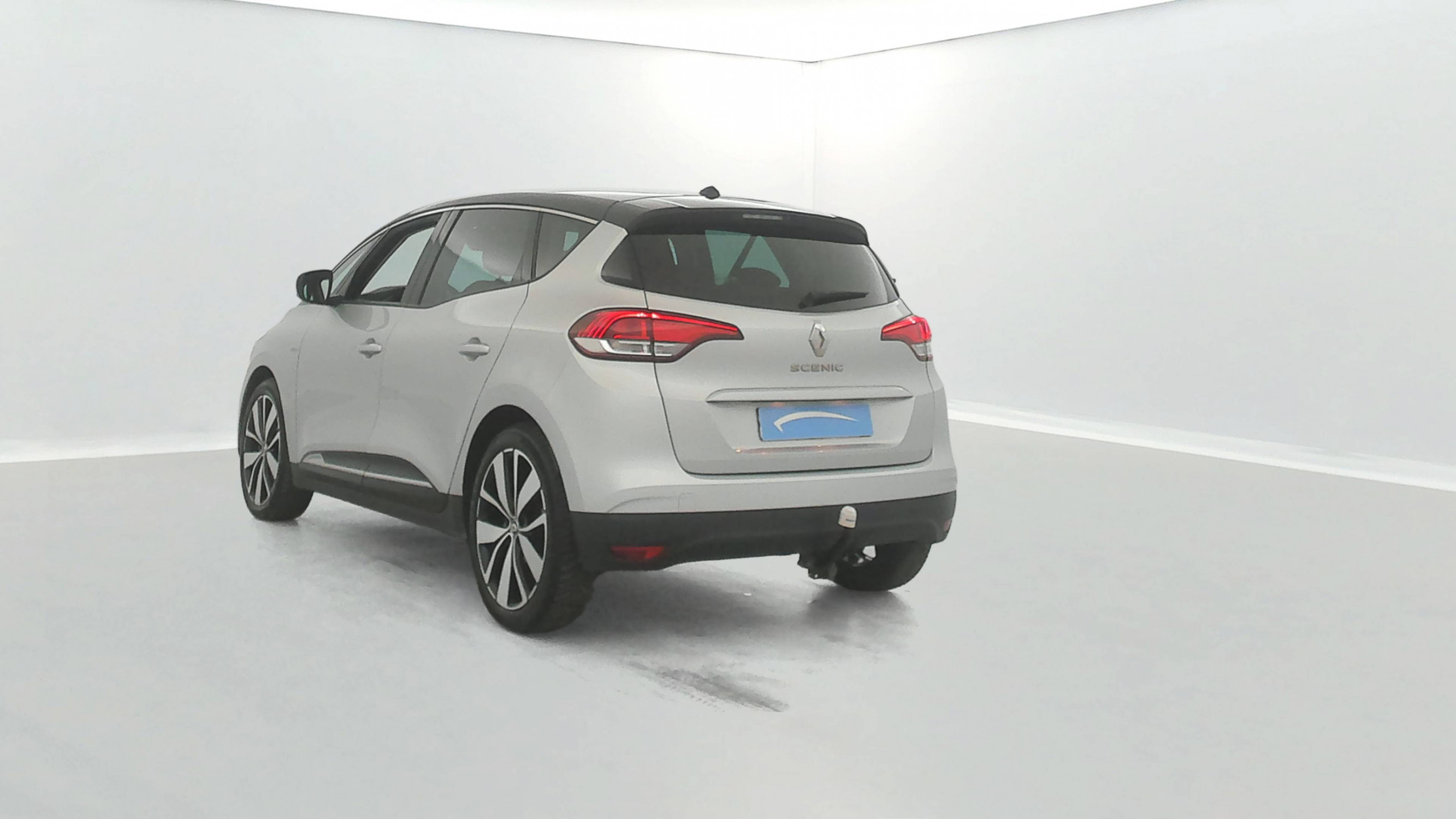 Vente en ligne Renault Scenic 4 Scenic TCe 115 FAP au prix de 13 390 €