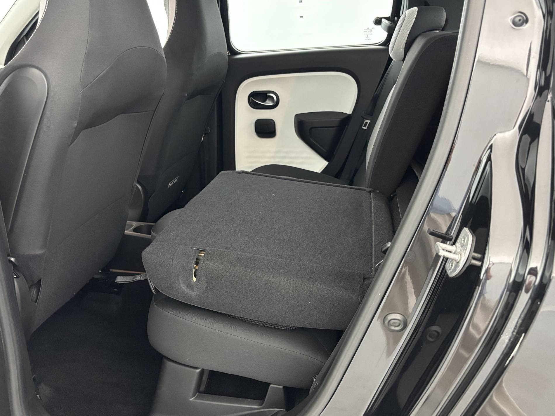 Vente en ligne Renault Twingo 3  TCe 95 au prix de 10 790 €
