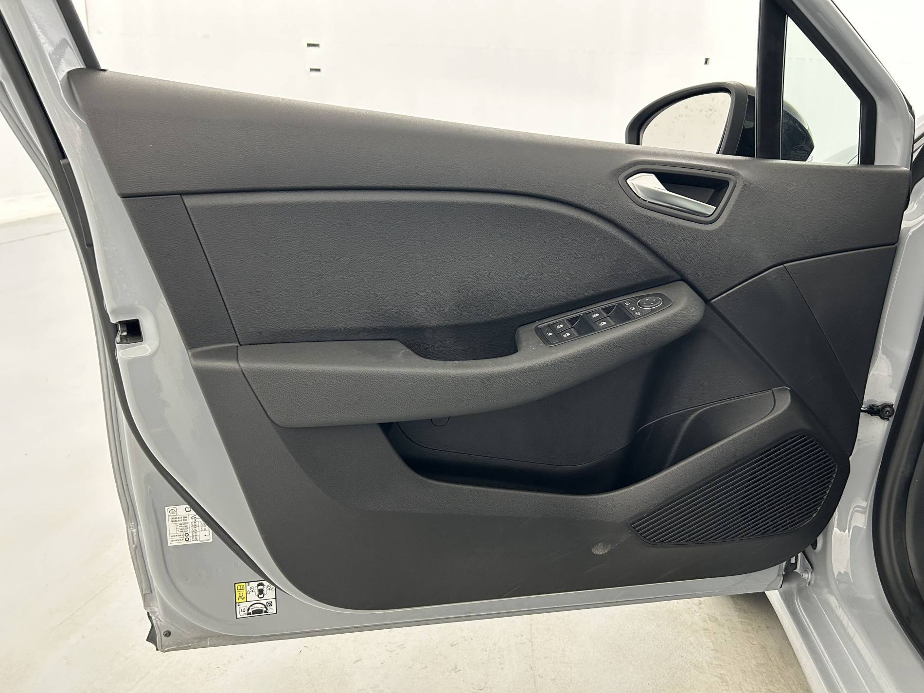 Vente en ligne Renault Clio 5 Clio TCe 90 au prix de 14 990 €