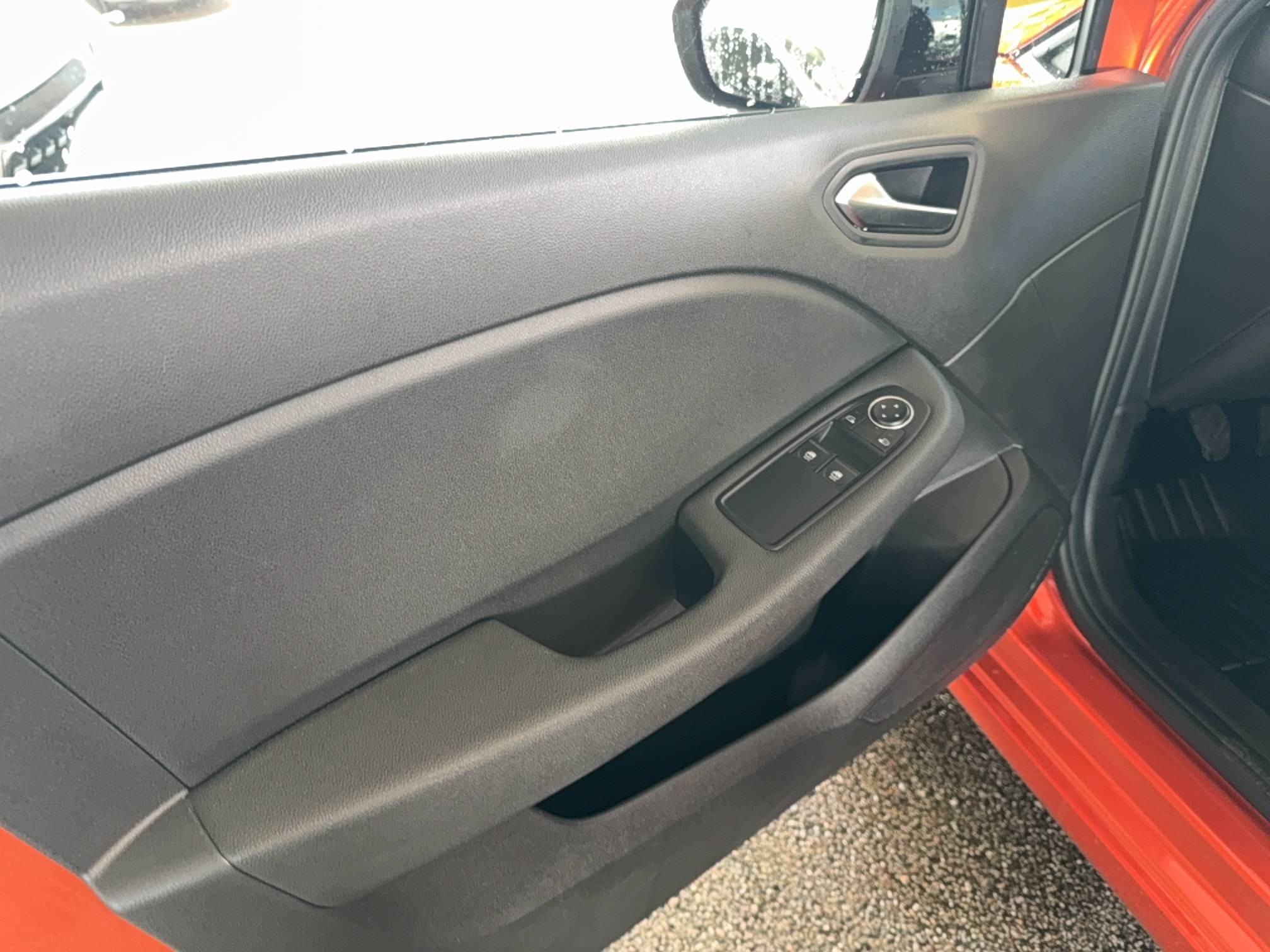 Vente en ligne Renault Clio 5 Clio Blue dCi 100 ch GSR2 au prix de 15 290 €