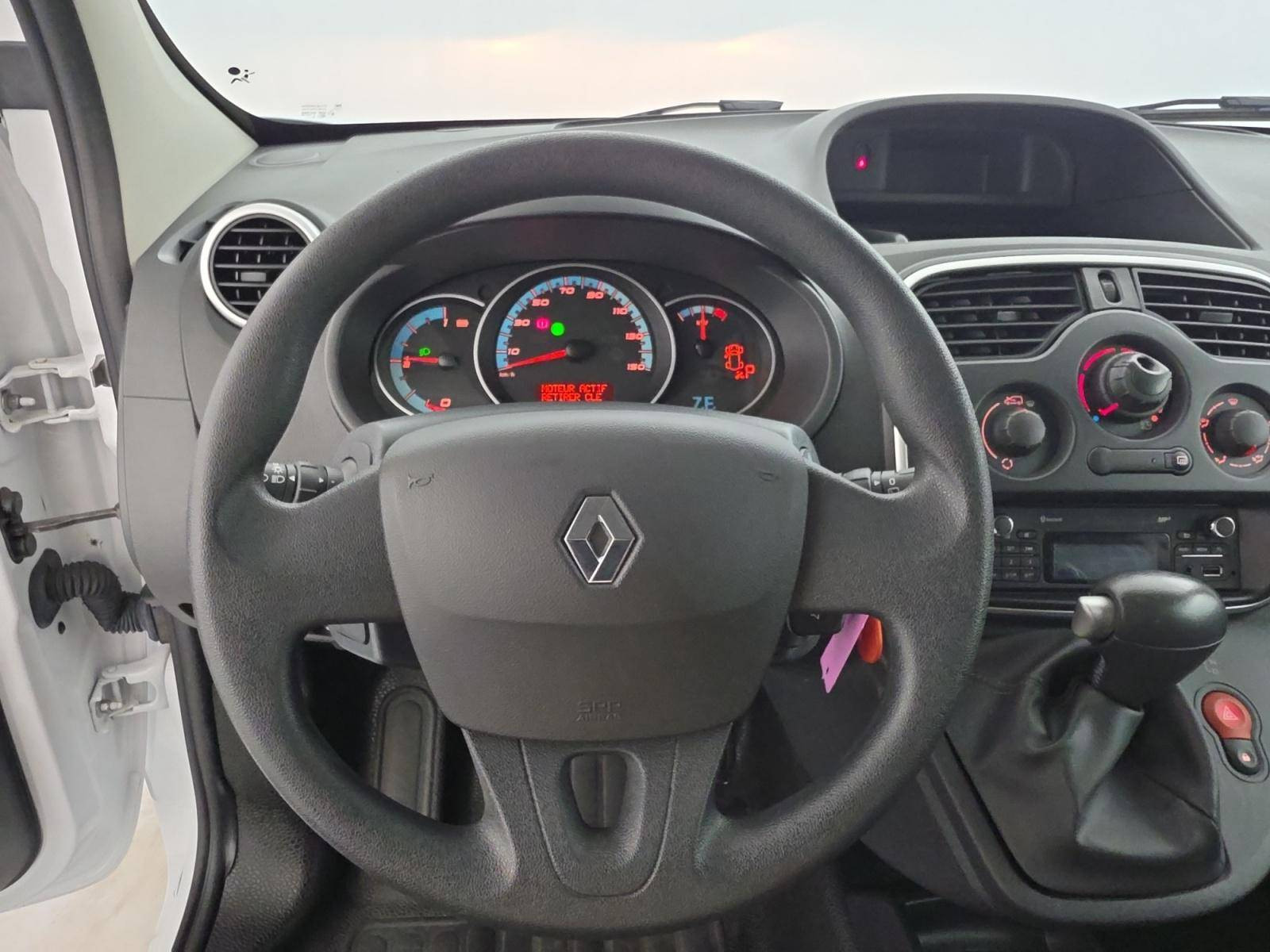 Vente en ligne Renault Kangoo Electrique KANGOO Z.E. 33 au prix de 13 990 €