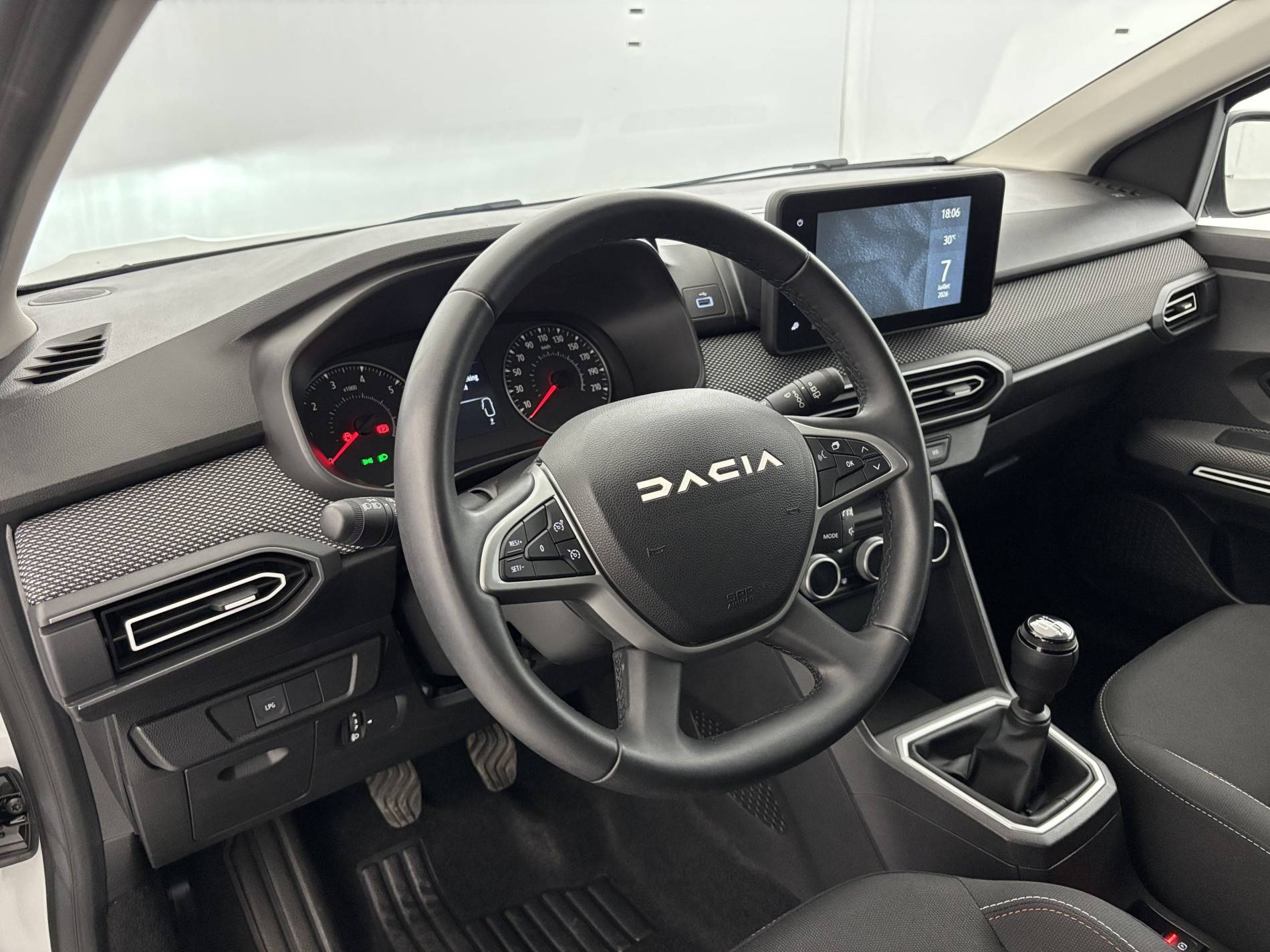 Vente en ligne Dacia Jogger  ECO-G 100 7 places au prix de 18 500 €