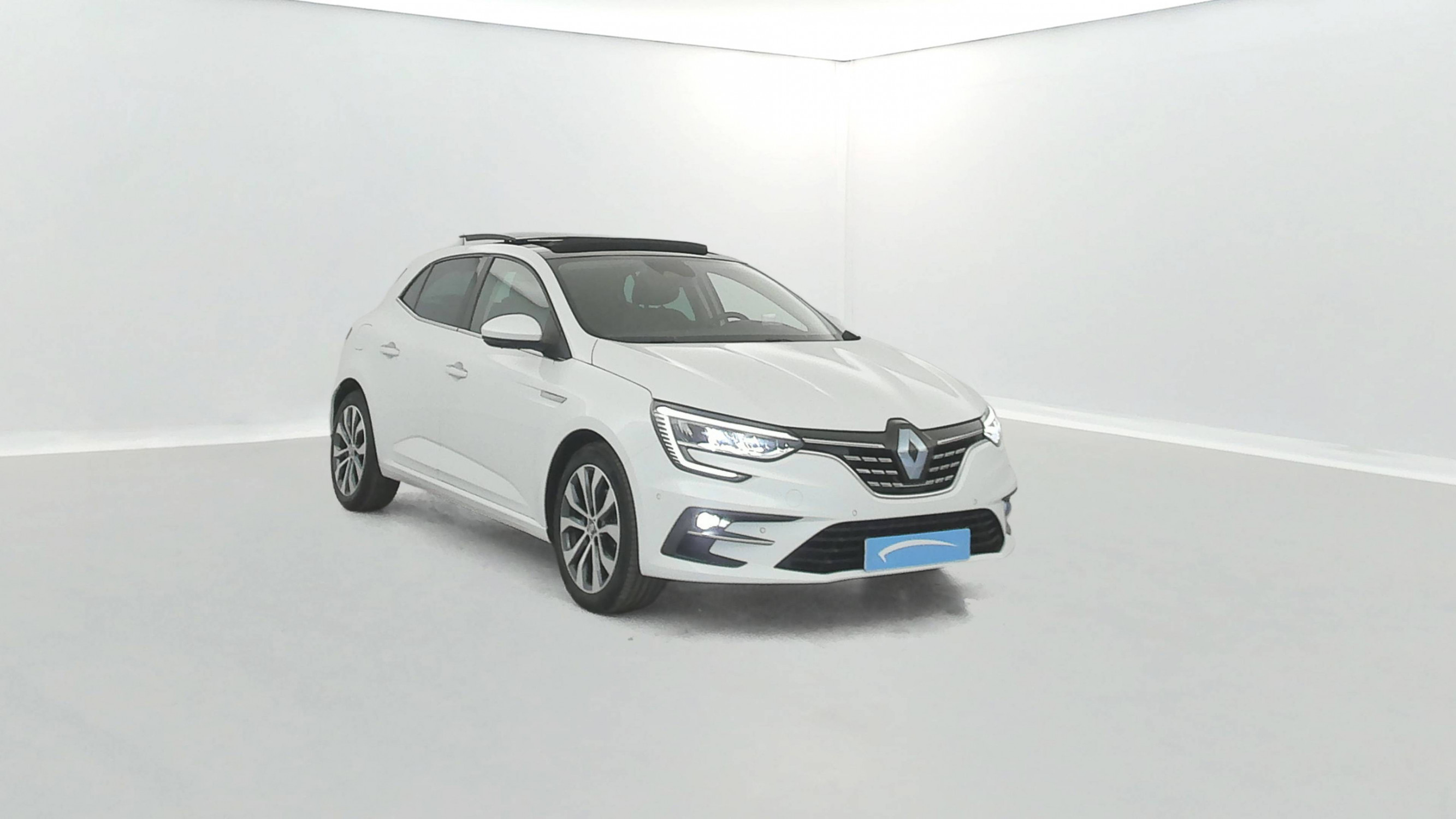 Vente en ligne Renault Megane 4  TCe 140 EDC au prix de 20 697 €