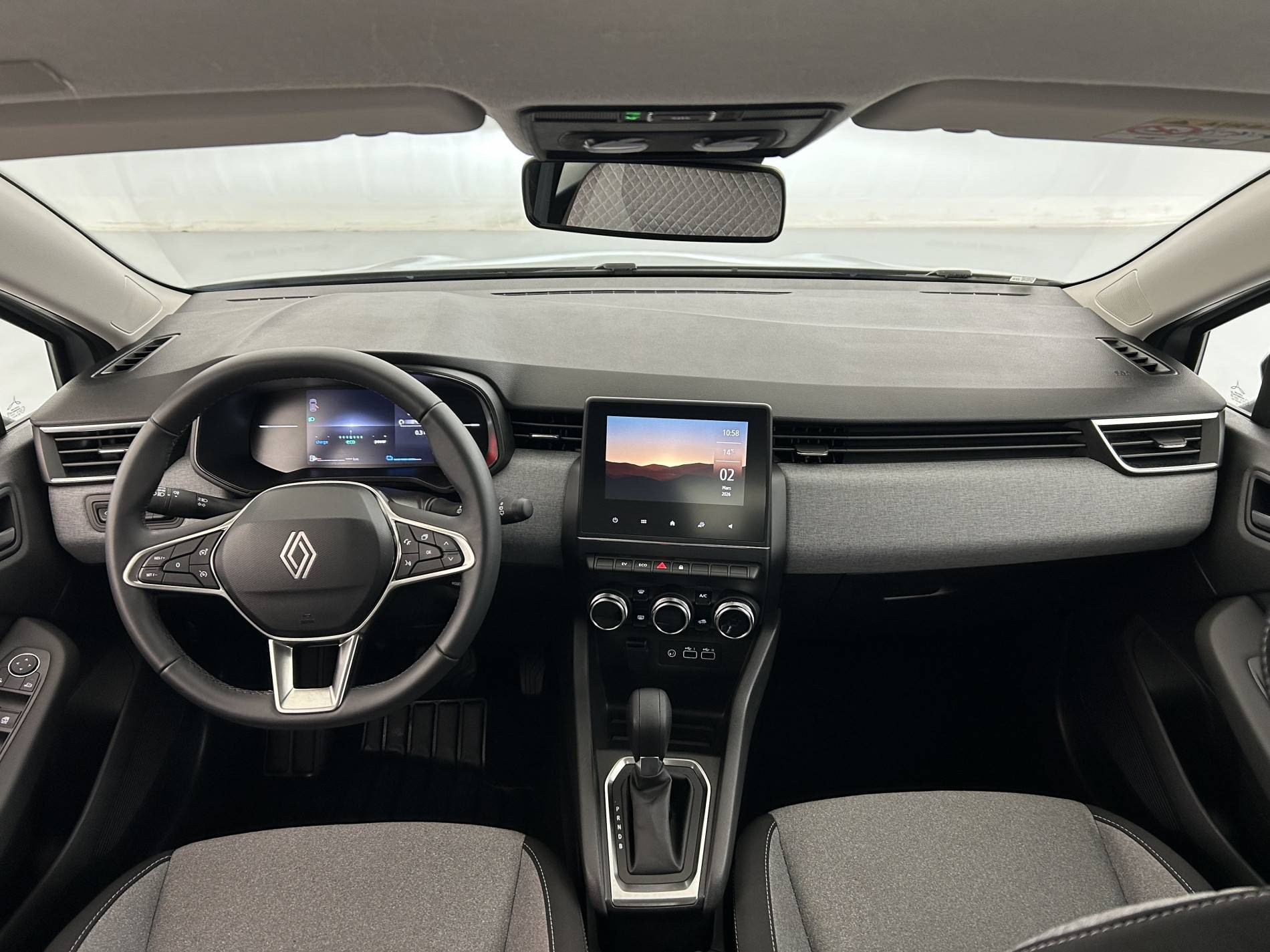 Vente en ligne Renault Clio 5 Clio E-Tech full hybrid 145 ch GSR2 au prix de 19 990 €