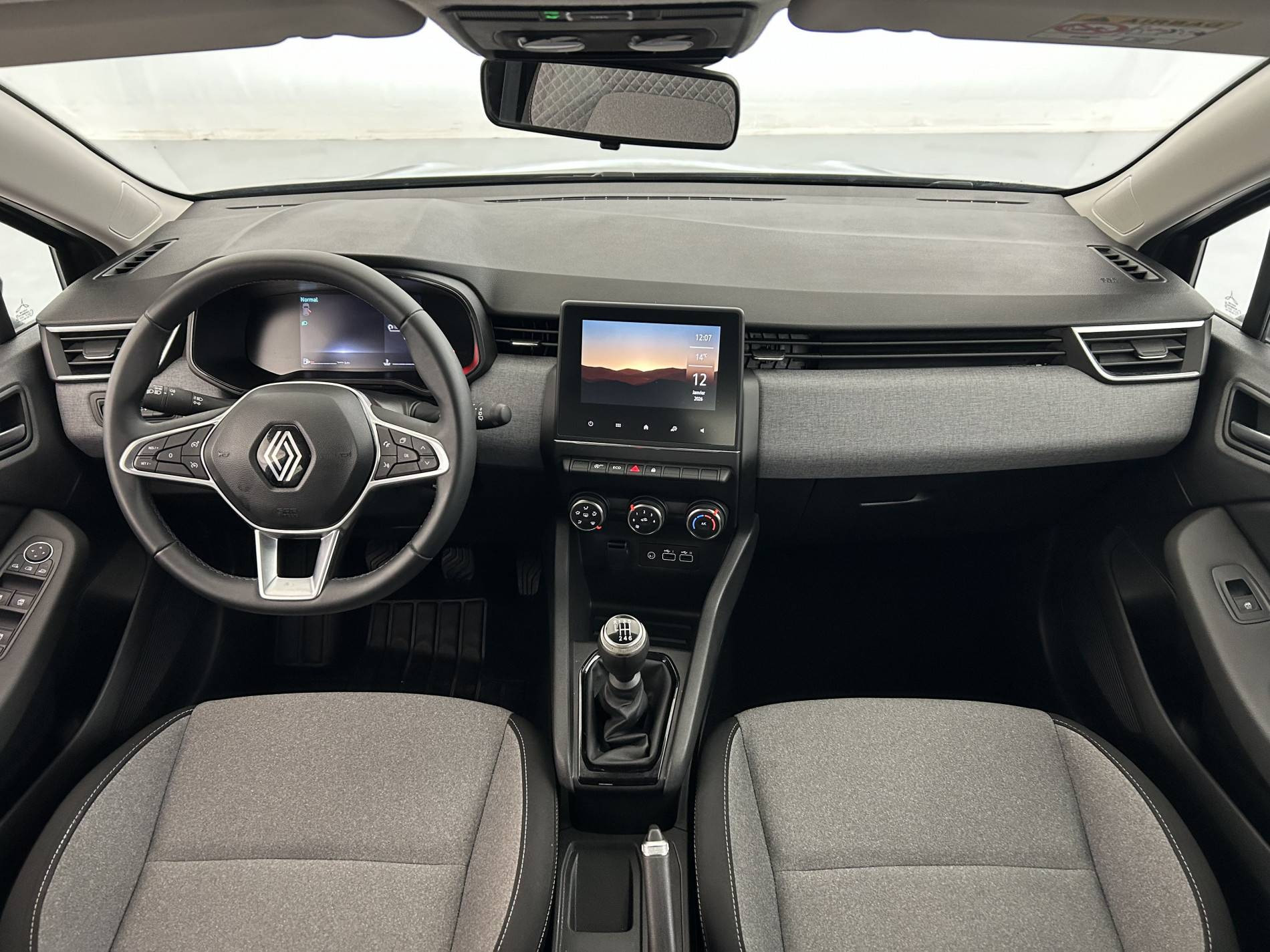 Vente en ligne Renault Clio 5 Clio TCe 90 au prix de 15 400 €