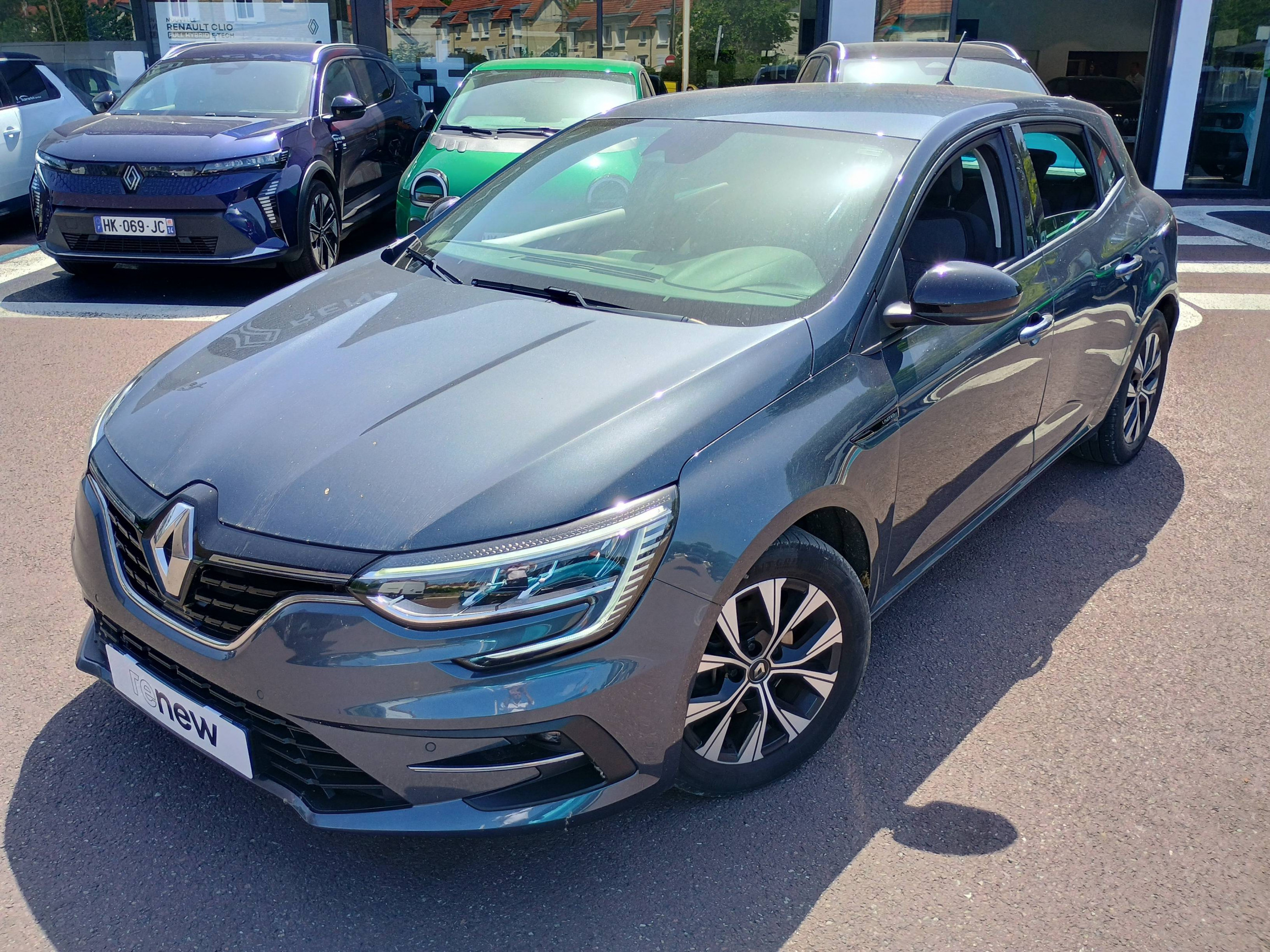 Vente en ligne Renault Megane 4 Mégane IV Berline Blue dCi 115 - 21N au prix de 16 990 €