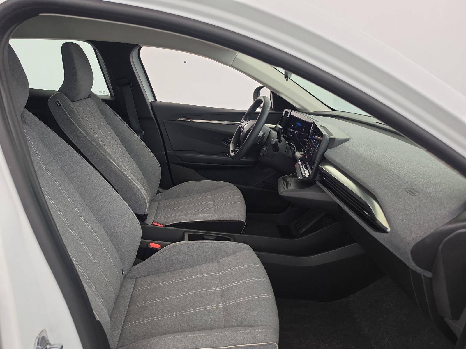 Vente en ligne Renault Megane E-Tech  EV40 130ch standard charge au prix de 18 990 €