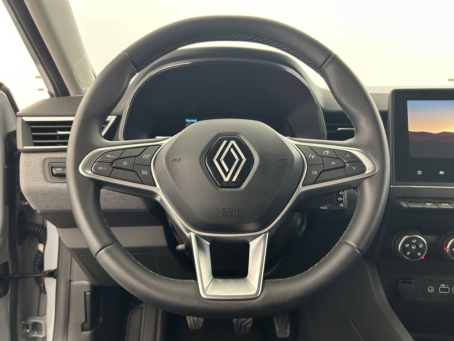 Vente en ligne Renault Clio 5 Clio TCe 90 au prix de 15 790 €