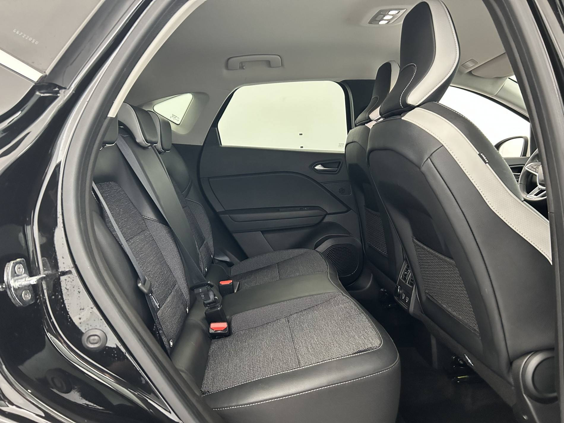 Vente en ligne Renault Captur  E-Tech Plug-in 160 au prix de 14 490 €