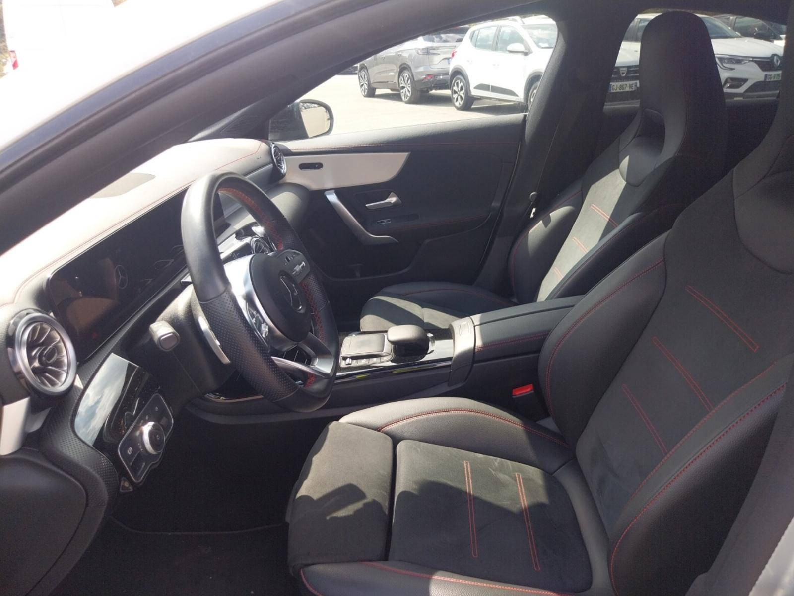 Vente en ligne Mercedes CLA Shooting Brake CLA Coupé 180 d 8G-DCT au prix de 25 990 €