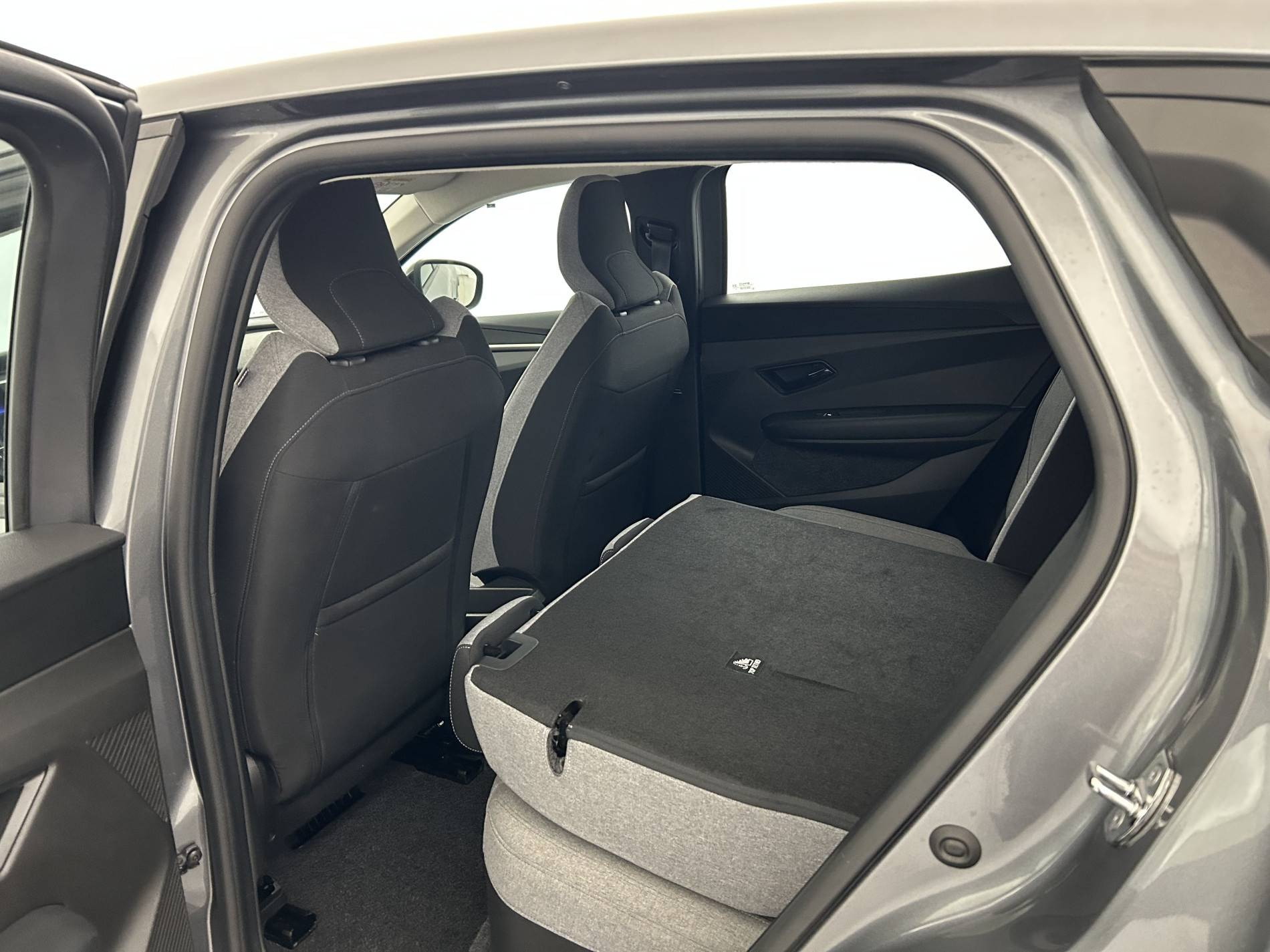 Vente en ligne Renault Megane E-Tech  EV60 220 ch super charge au prix de 21 999 €