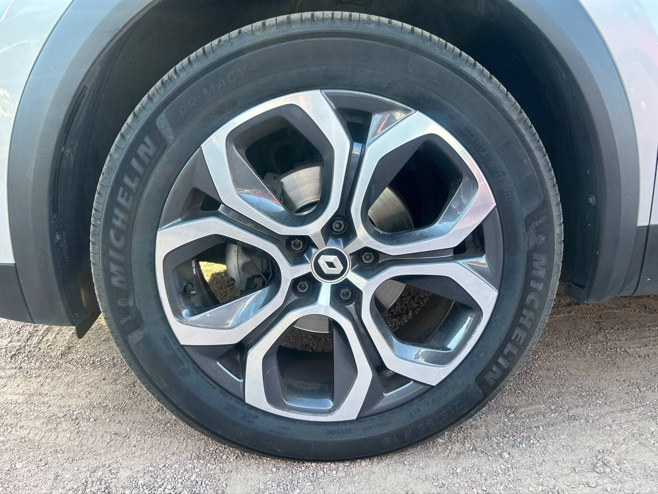 Vente en ligne Renault Captur  mild hybrid 160 EDC au prix de 18 890 €