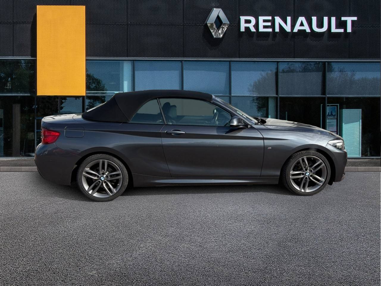 Vente en ligne Bmw Série 2 Cabriolet 218i 136 ch BVA8 au prix de 19 590 €