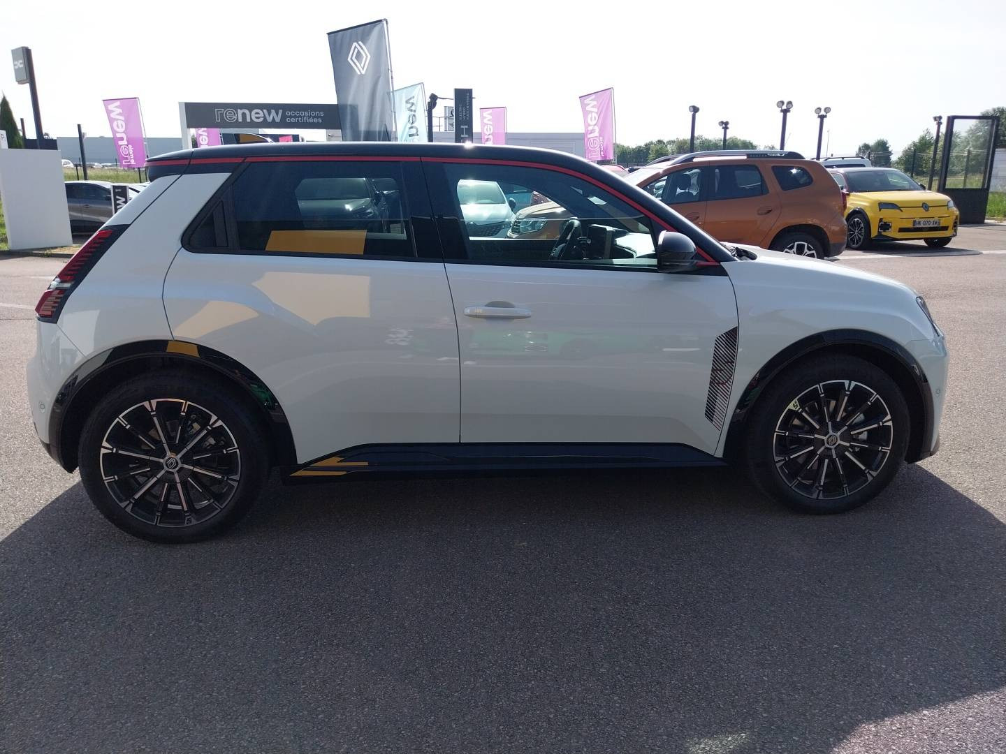 Vente en ligne Renault R5 E-Tech  150 ch autonomie confort au prix de 1 100 €