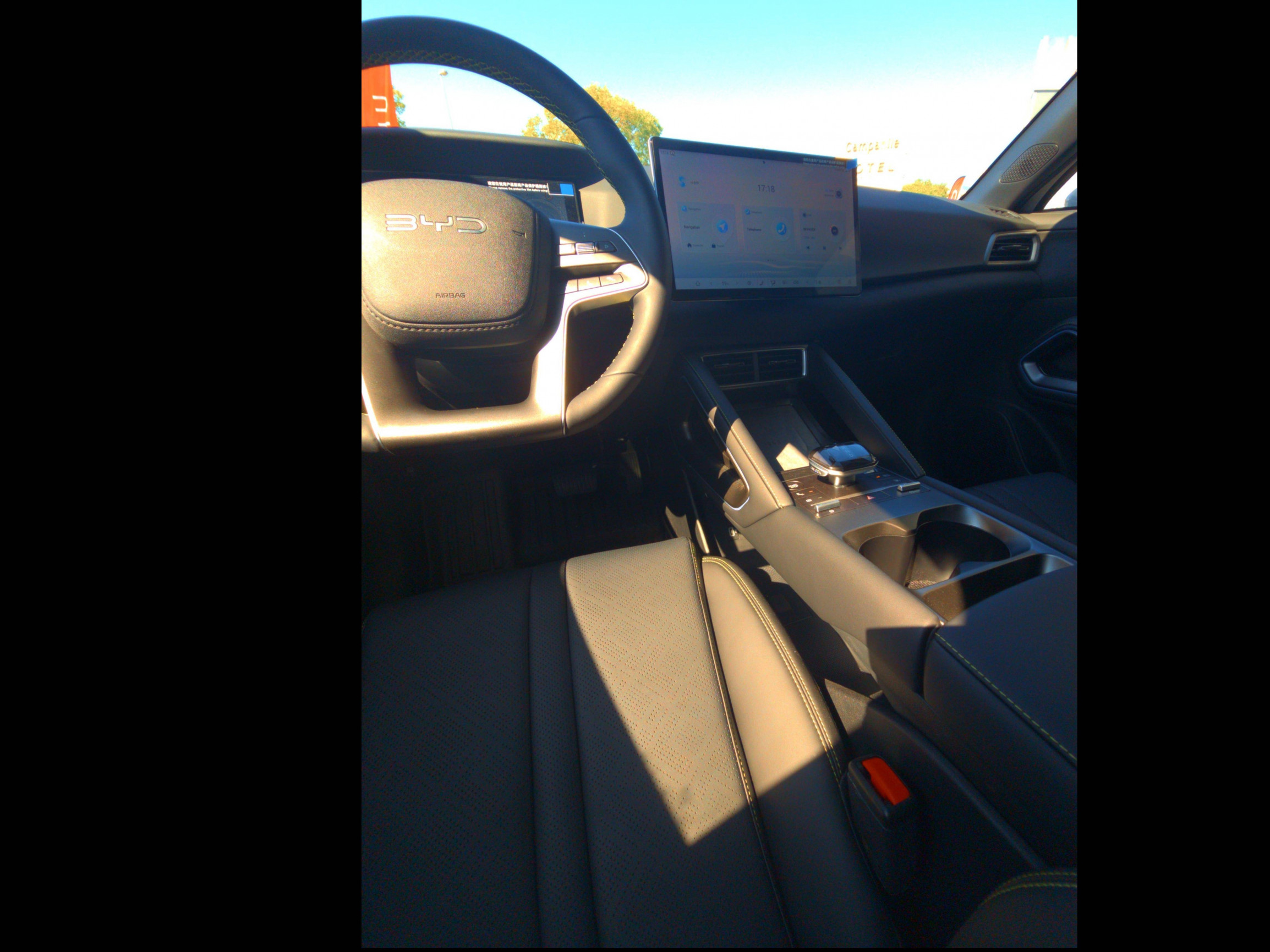 Vente en ligne Byd Atto 2  45.1 kWh 177 ch au prix de 25 990 €