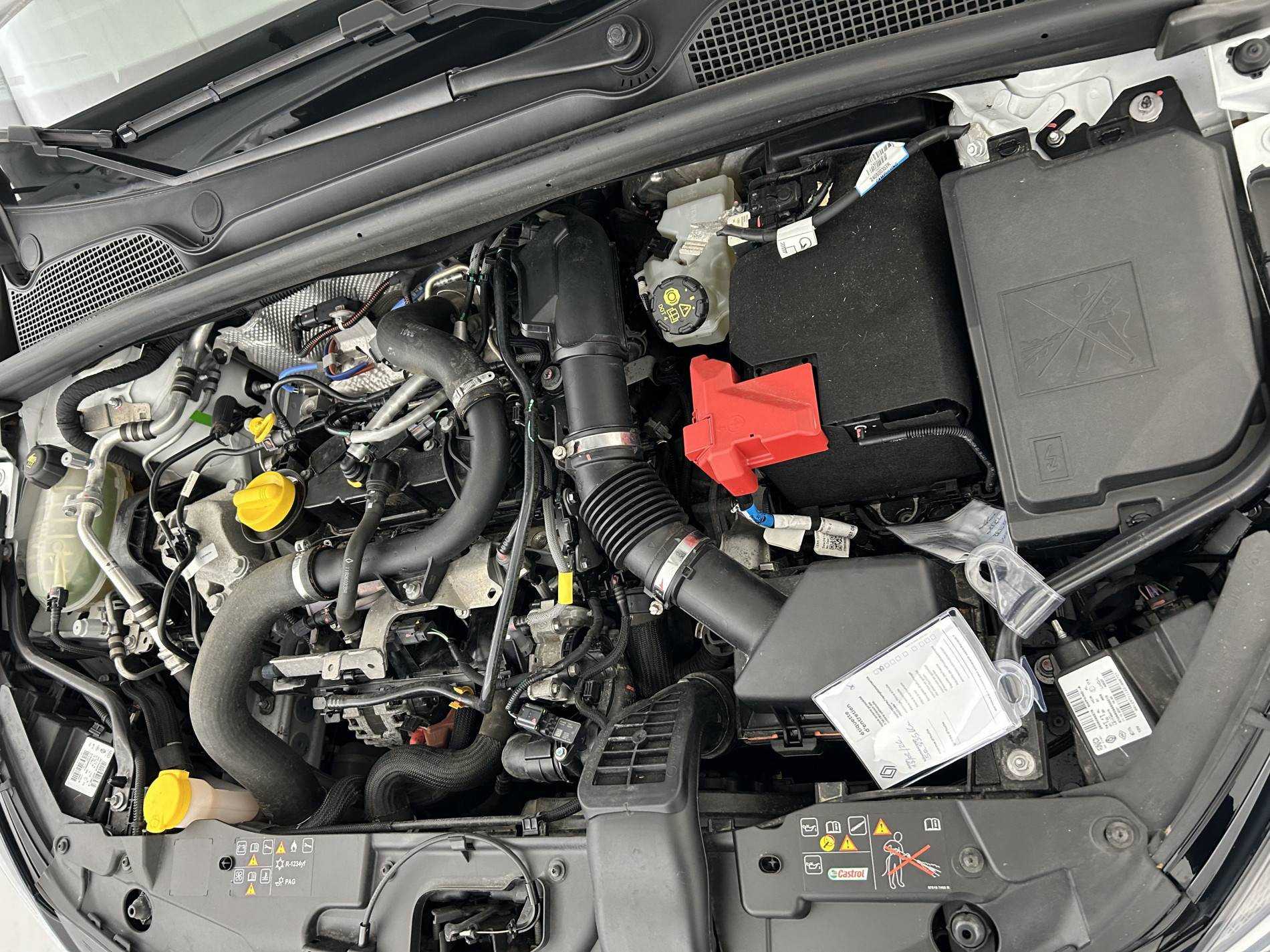 Vente en ligne Renault Clio 5 Clio TCe 90 - 21N au prix de 13 590 €