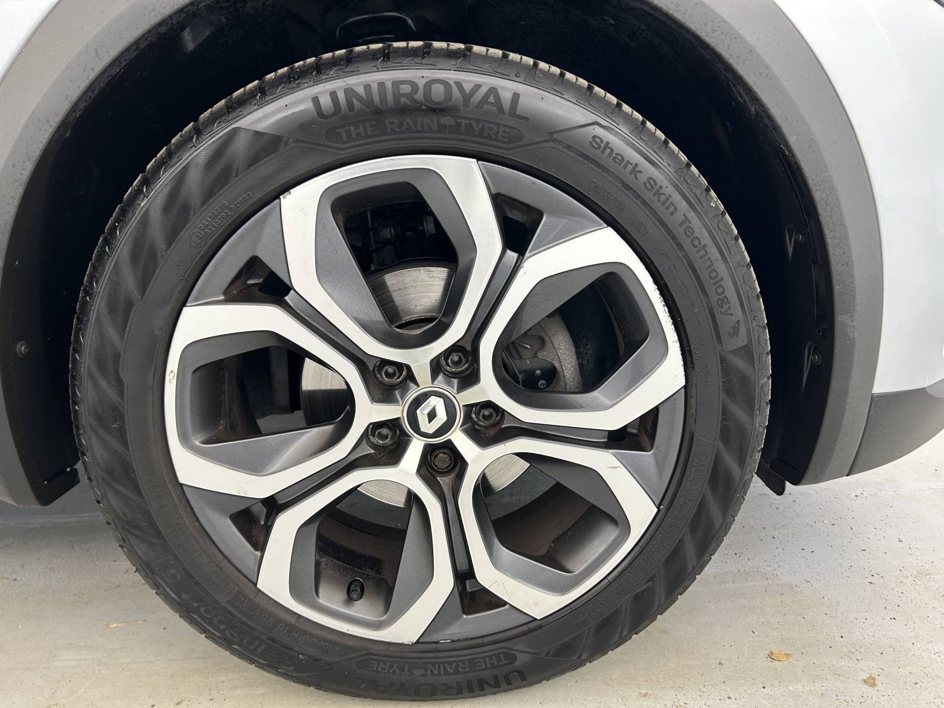 Vente en ligne Renault Captur  TCe 140 EDC - 21 au prix de 17 990 €