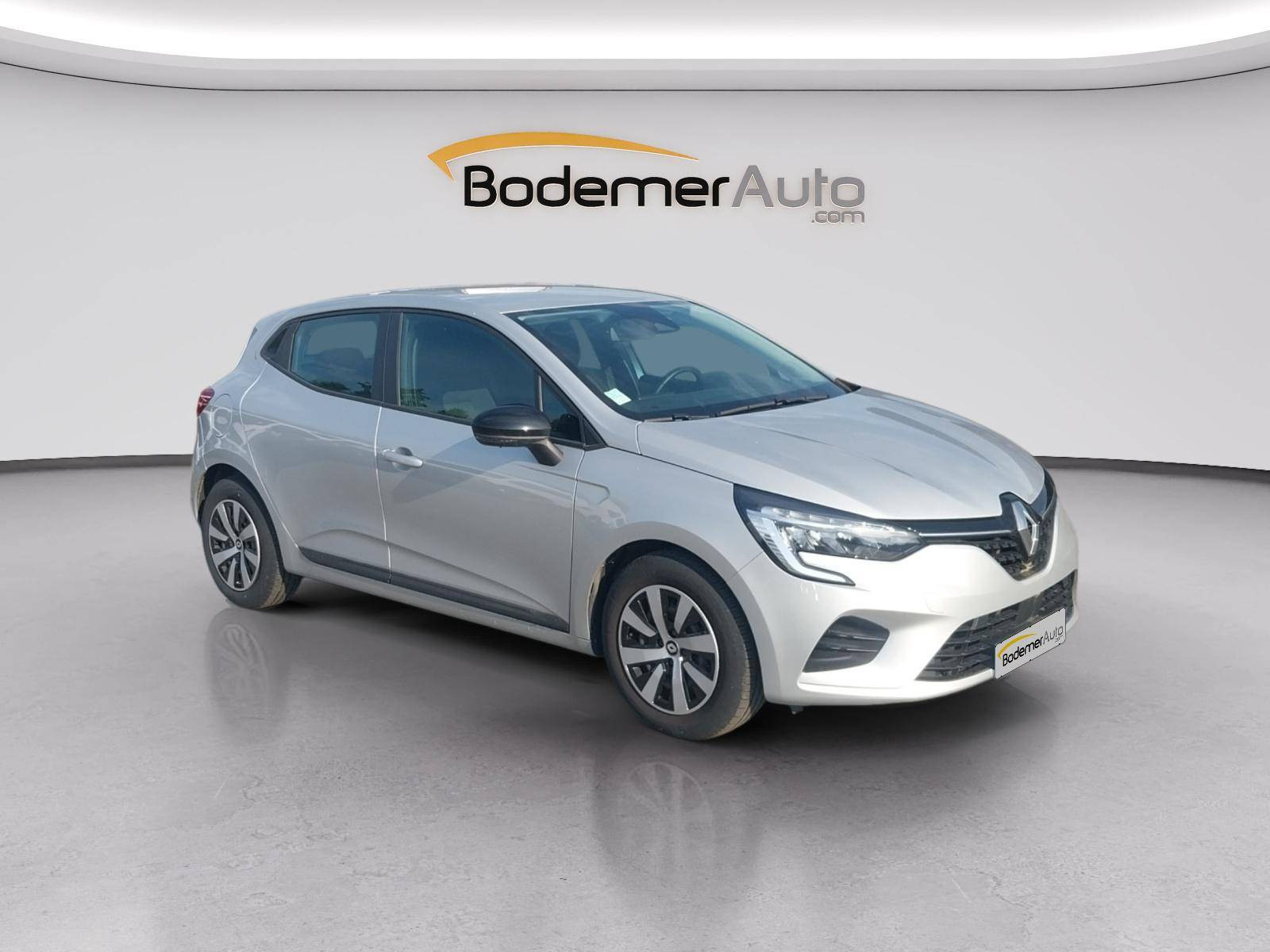 Vente en ligne Renault Clio 5 Clio TCe 90 au prix de 14 890 €
