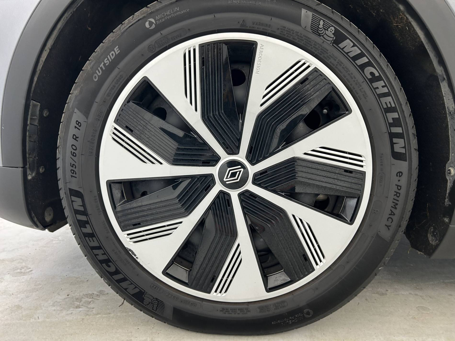 Vente en ligne Renault Megane E-Tech  EV60 130ch super charge au prix de 19 990 €