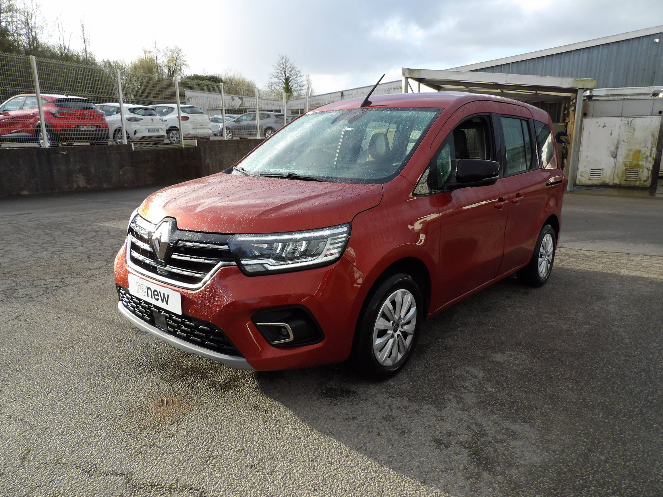 Renault Kangoo  TCe 100 occasion de 2022 en vente à Morlaix