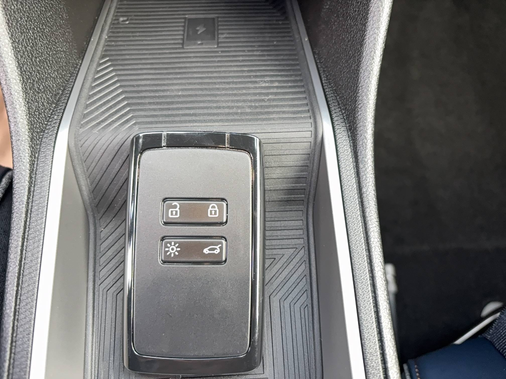 Vente en ligne Renault R4 E-Tech  150 ch autonomie confort au prix de 30 990 €