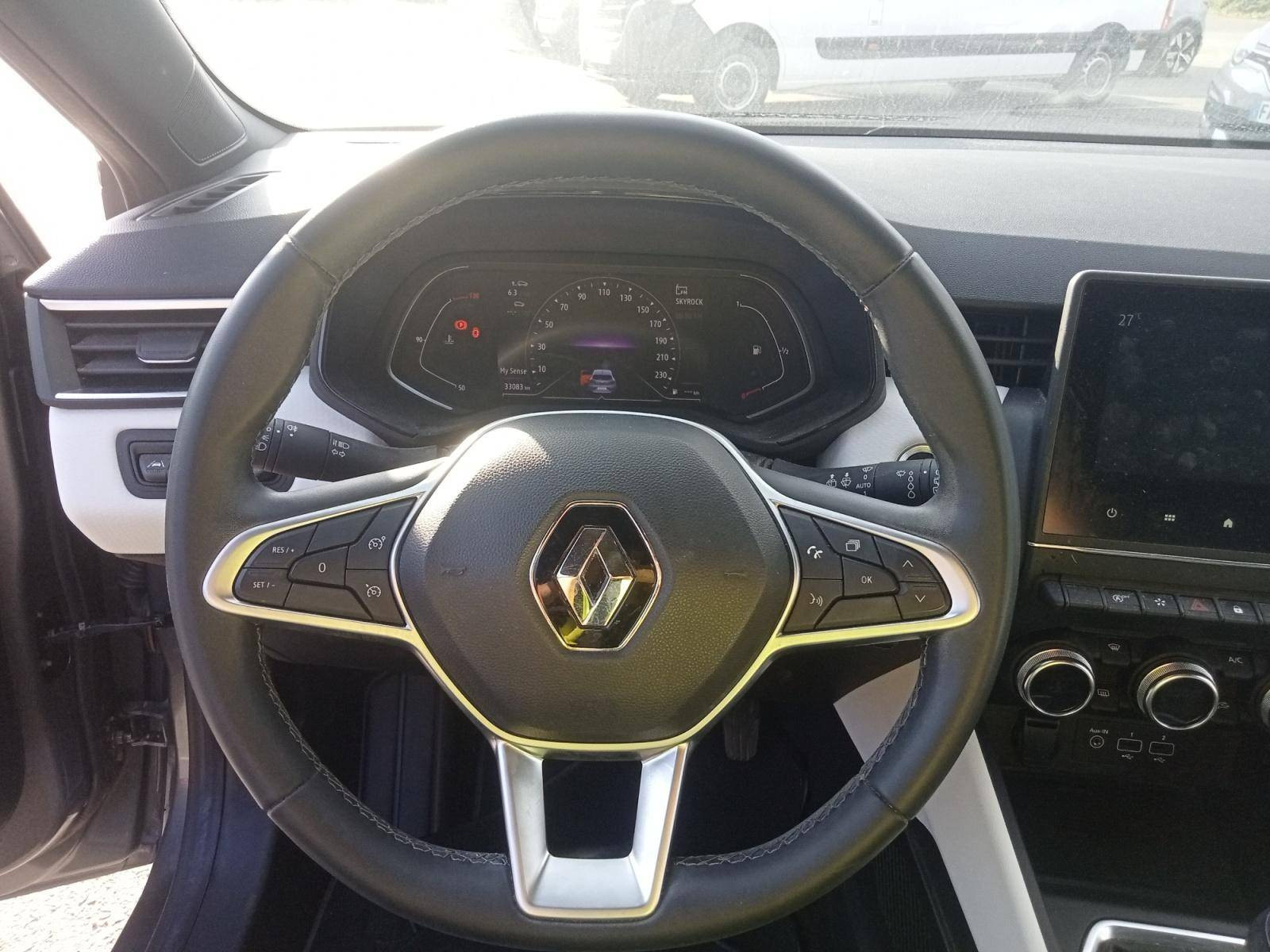 Vente en ligne Renault Clio 5 Clio TCe 90 au prix de 15 490 €