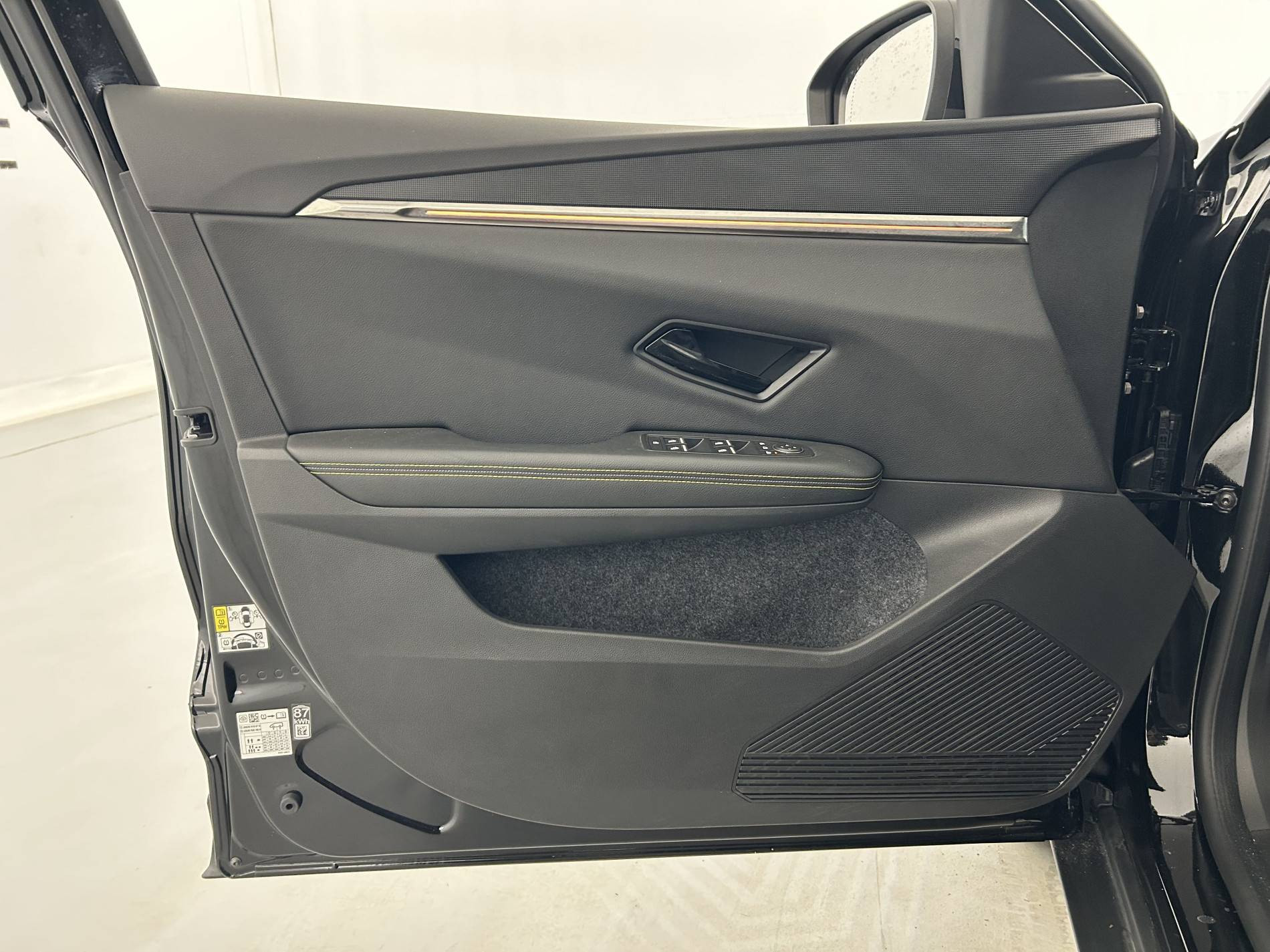 Vente en ligne Renault Scenic E-Tech Scenic E-Tech électrique 220 ch grande autonomie au prix de 36 791 €