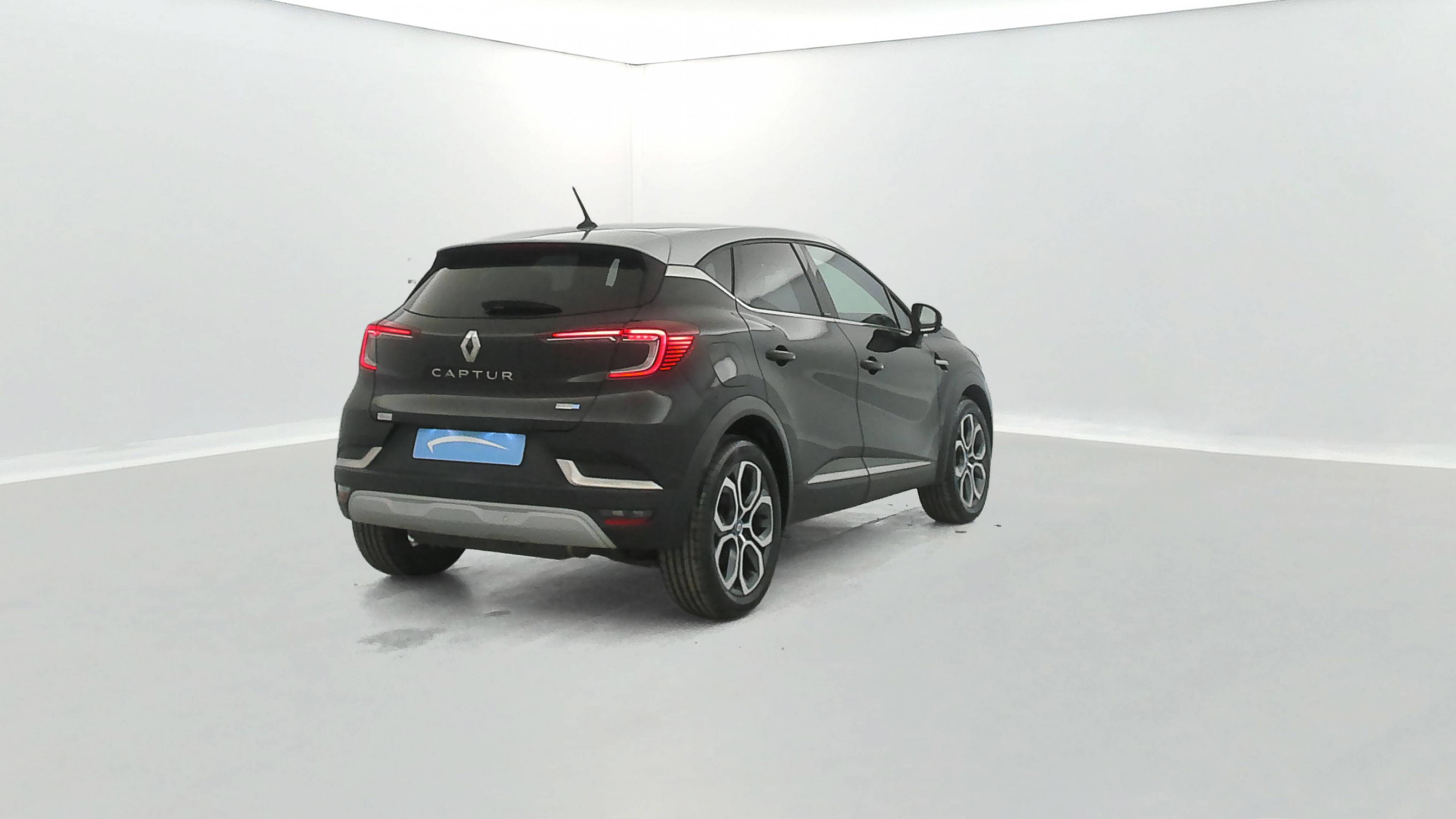 Vente en ligne Renault Captur  E-Tech Plug-in 160 au prix de 16 490 €