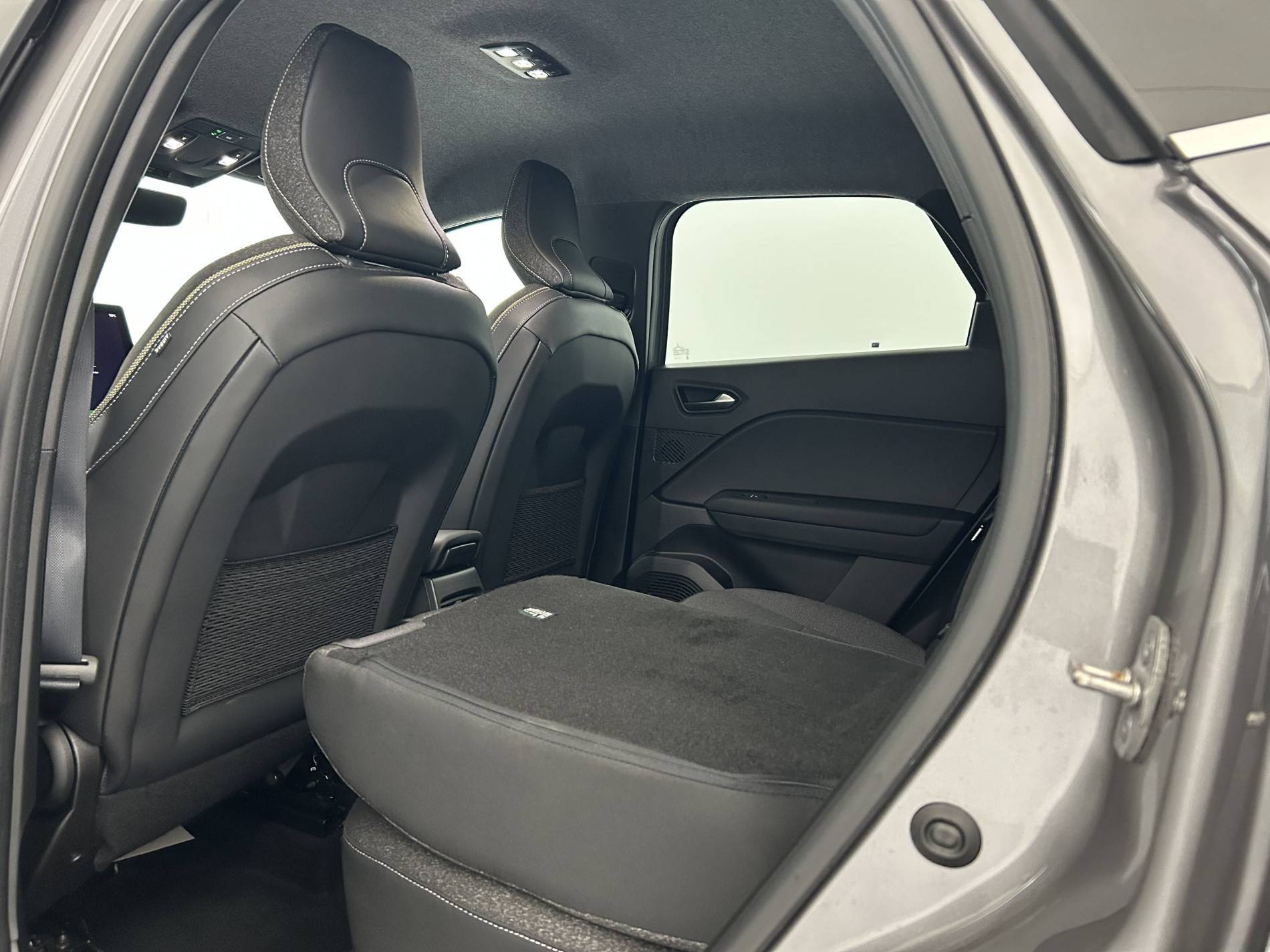 Vente en ligne Renault Symbioz  E-Tech full hybrid 145 au prix de 26 990 €