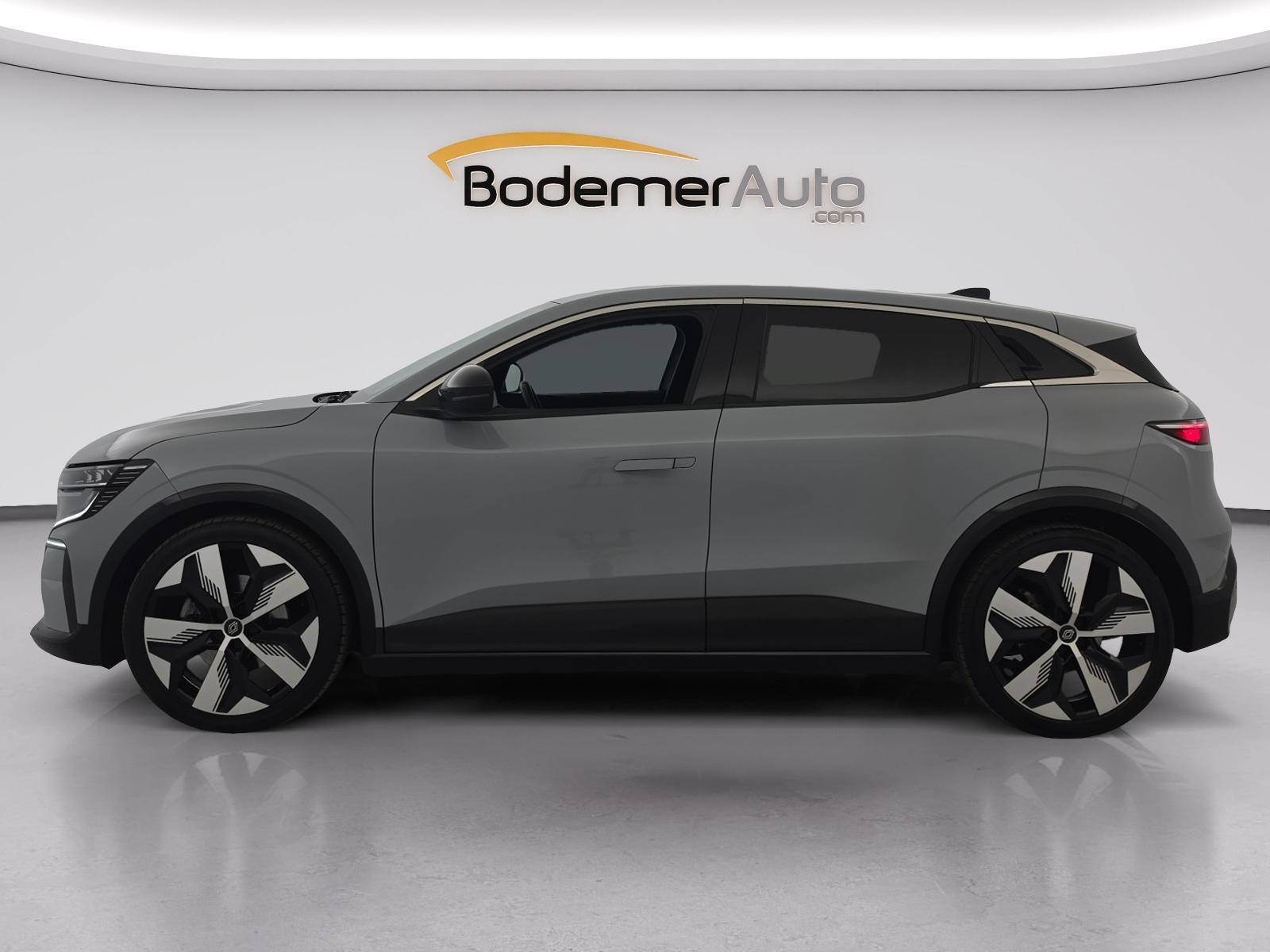 Vente en ligne Renault Megane E-Tech  EV60 220 ch super charge au prix de 24 990 €