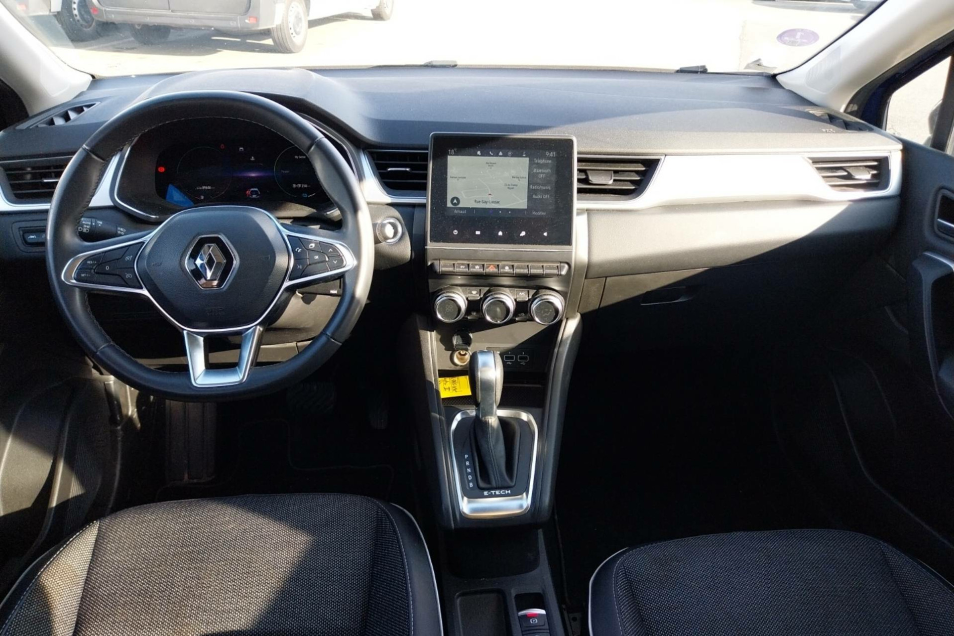 Vente en ligne Renault Captur  E-Tech hybride rechargeable 160 au prix de 16 990 €