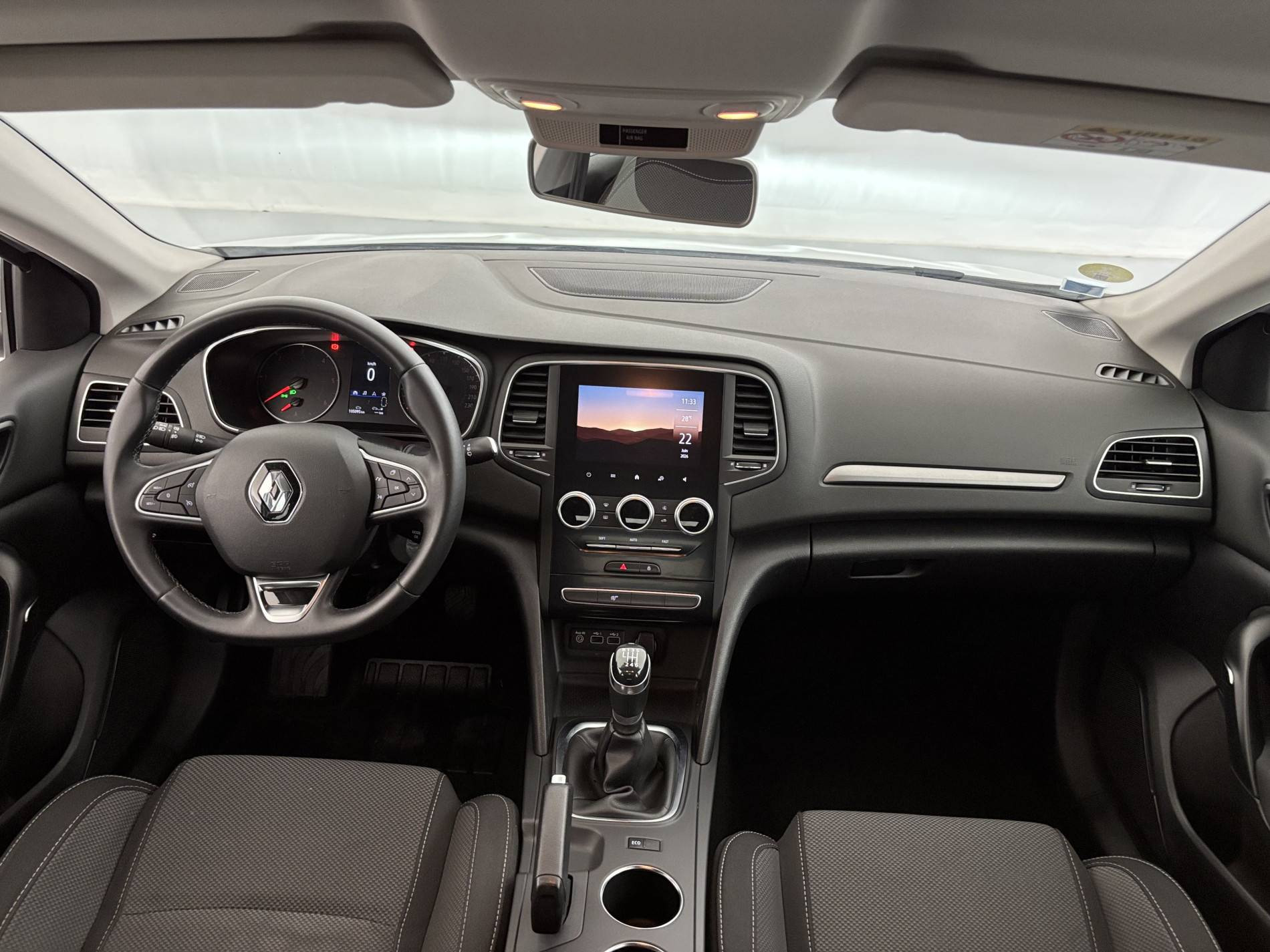Vente en ligne Renault Megane 4  BLUE DCI 115 au prix de 12 990 €