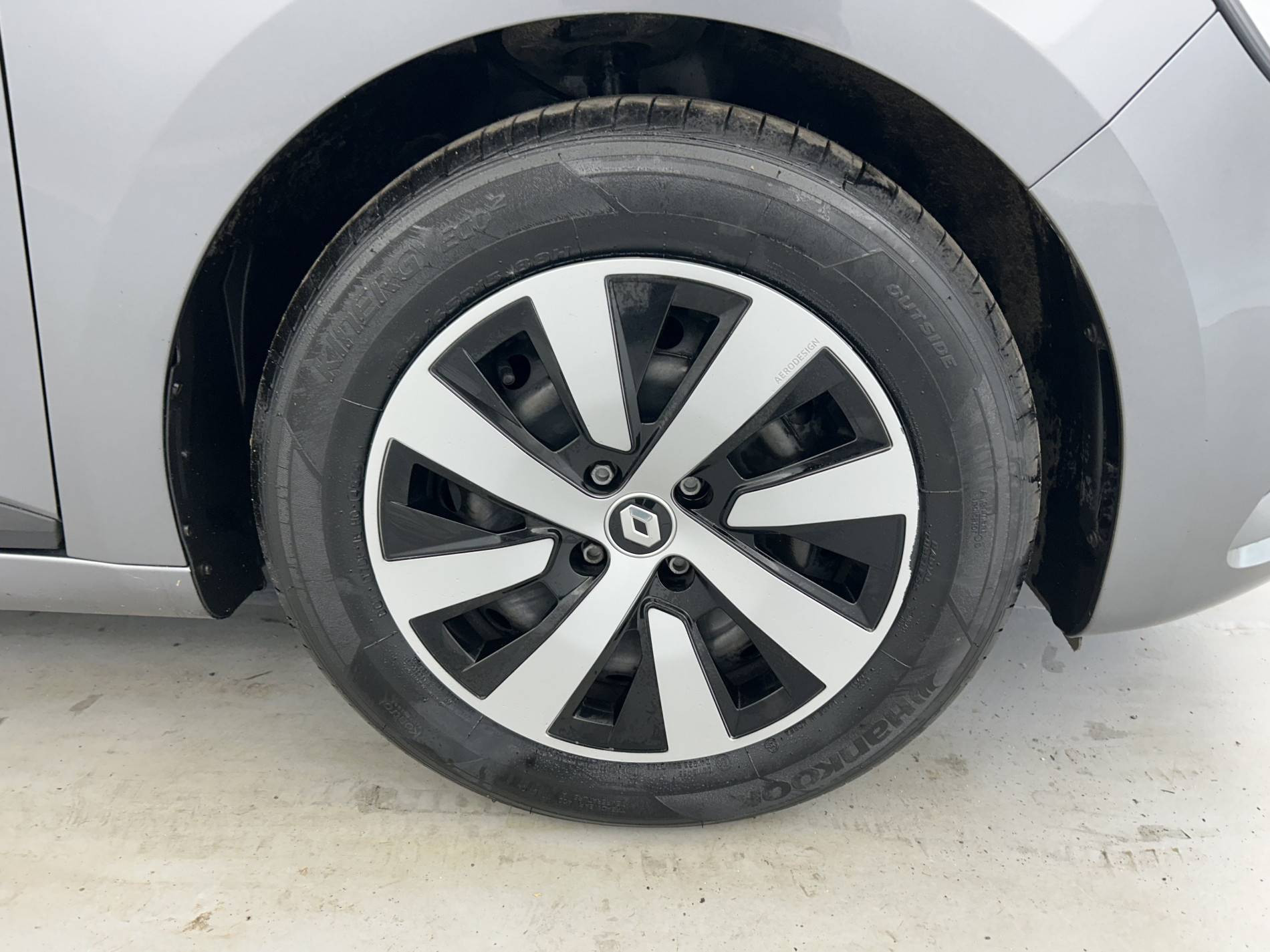 Vente en ligne Renault Clio 5 Clio TCe 90 au prix de 13 990 €