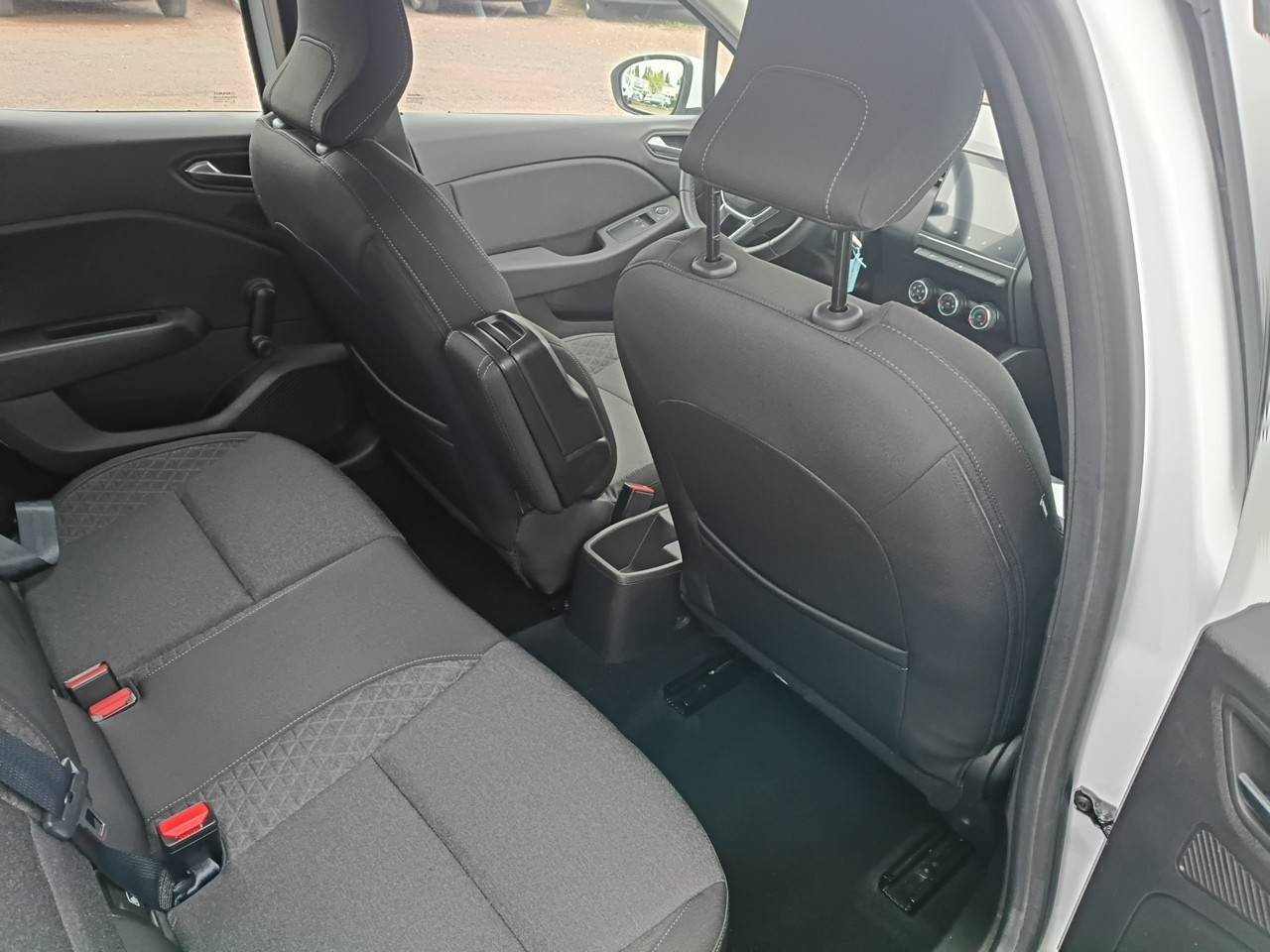 Vente en ligne Renault Clio 5 Clio SCe 75 au prix de 10 990 €