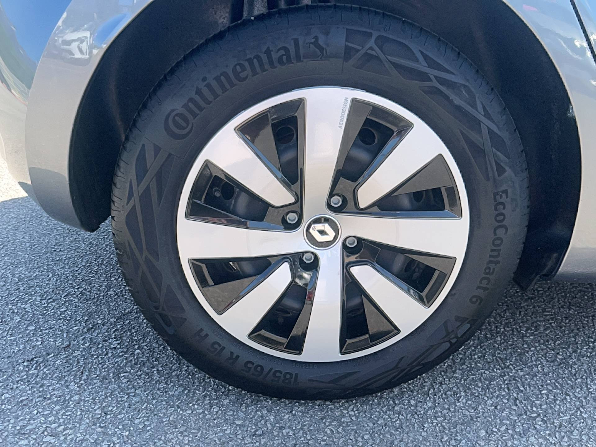 Vente en ligne Renault Clio 5 Clio TCe 90 au prix de 13 990 €