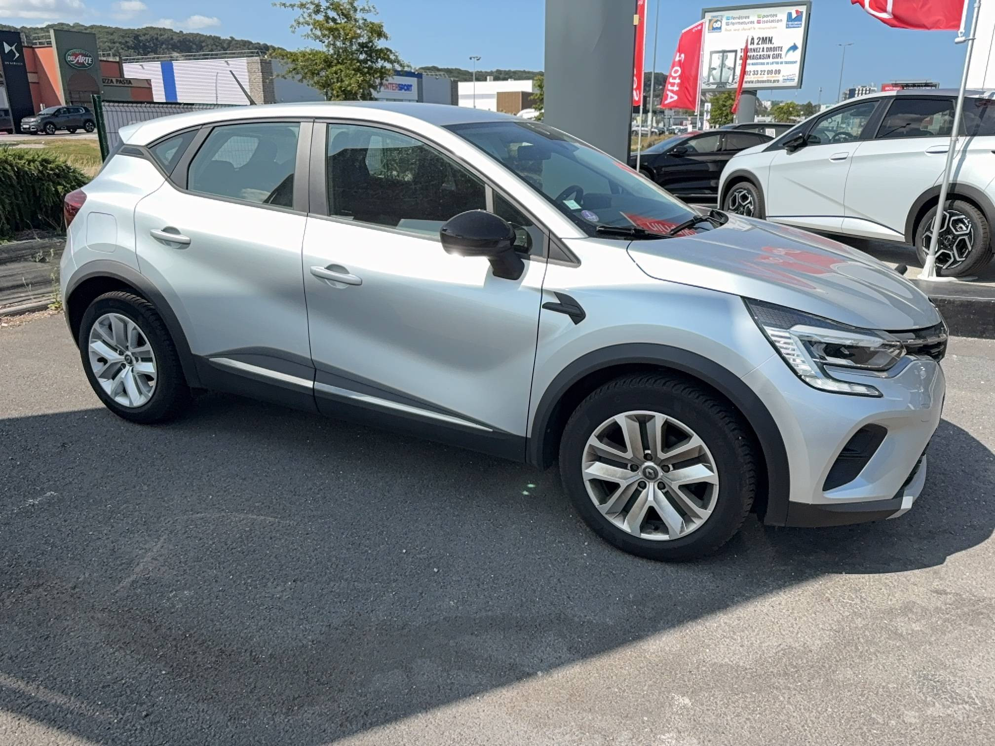 Vente en ligne Renault Captur  TCe 100 au prix de 12 490 €