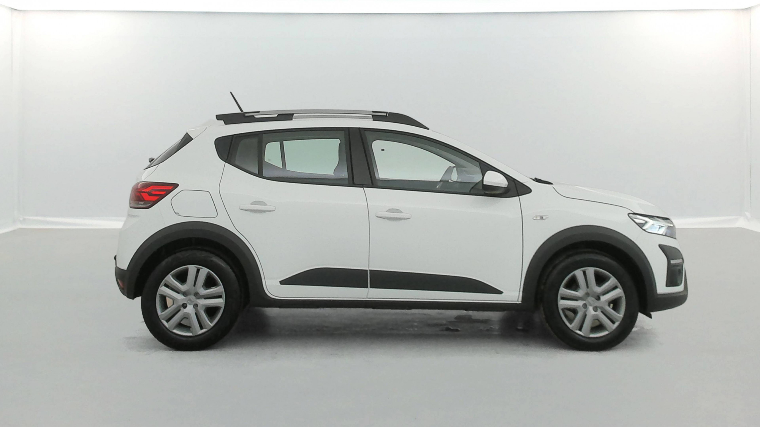 Vente en ligne Dacia Sandero  ECO-G 100 - 22 au prix de 12 590 €