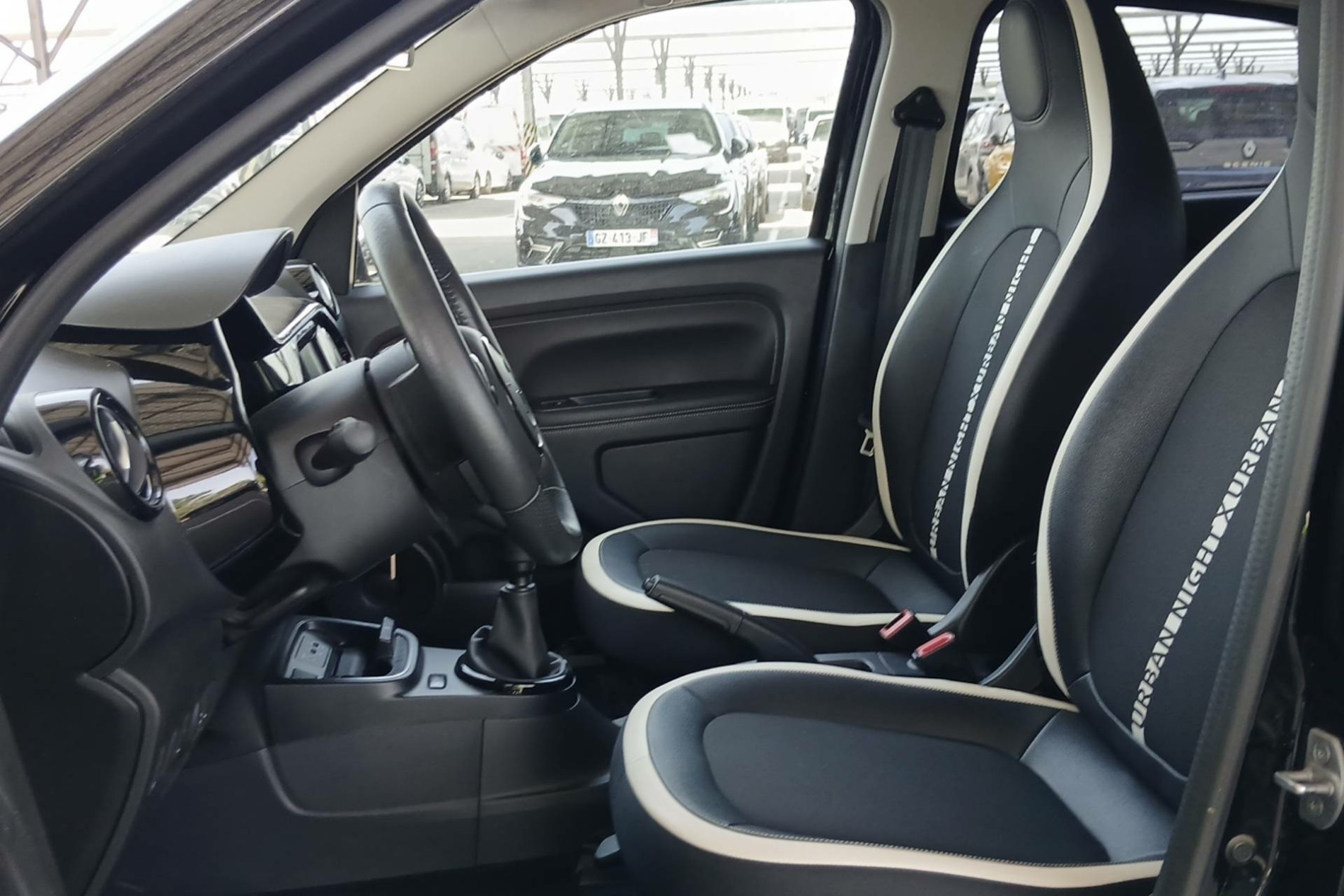 Vente en ligne Renault Twingo 3  SCe 65 au prix de 13 890 €