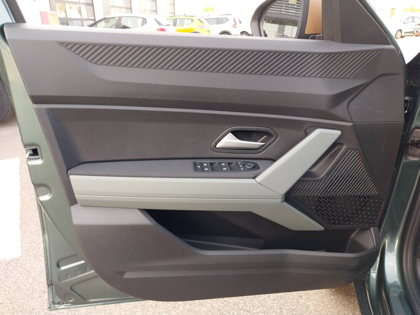Vente en ligne Dacia Duster  Hybrid 155 au prix de 30 225 €