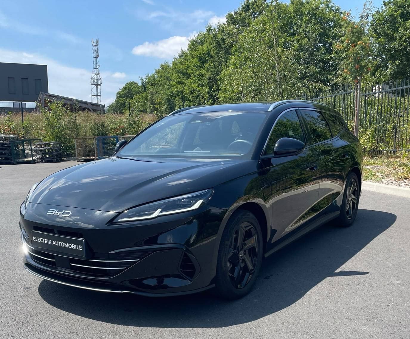 Byd Seal 6 DM-i Touring  1.5l DM-i 156 kW PHEV occasion de 2026 en vente à Rennes