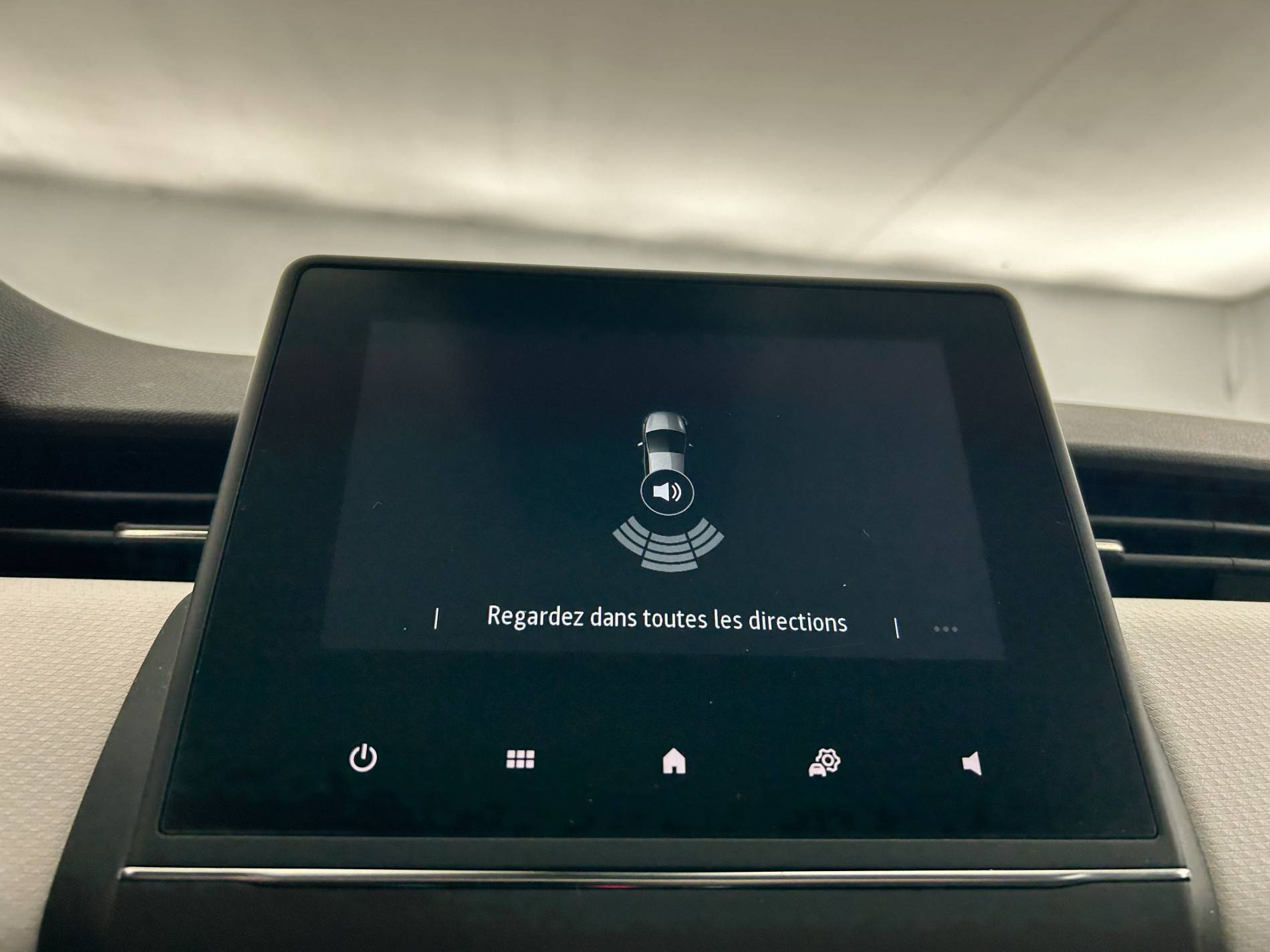 Vente en ligne Renault Clio 5 Clio SCe 65 au prix de 13 290 €