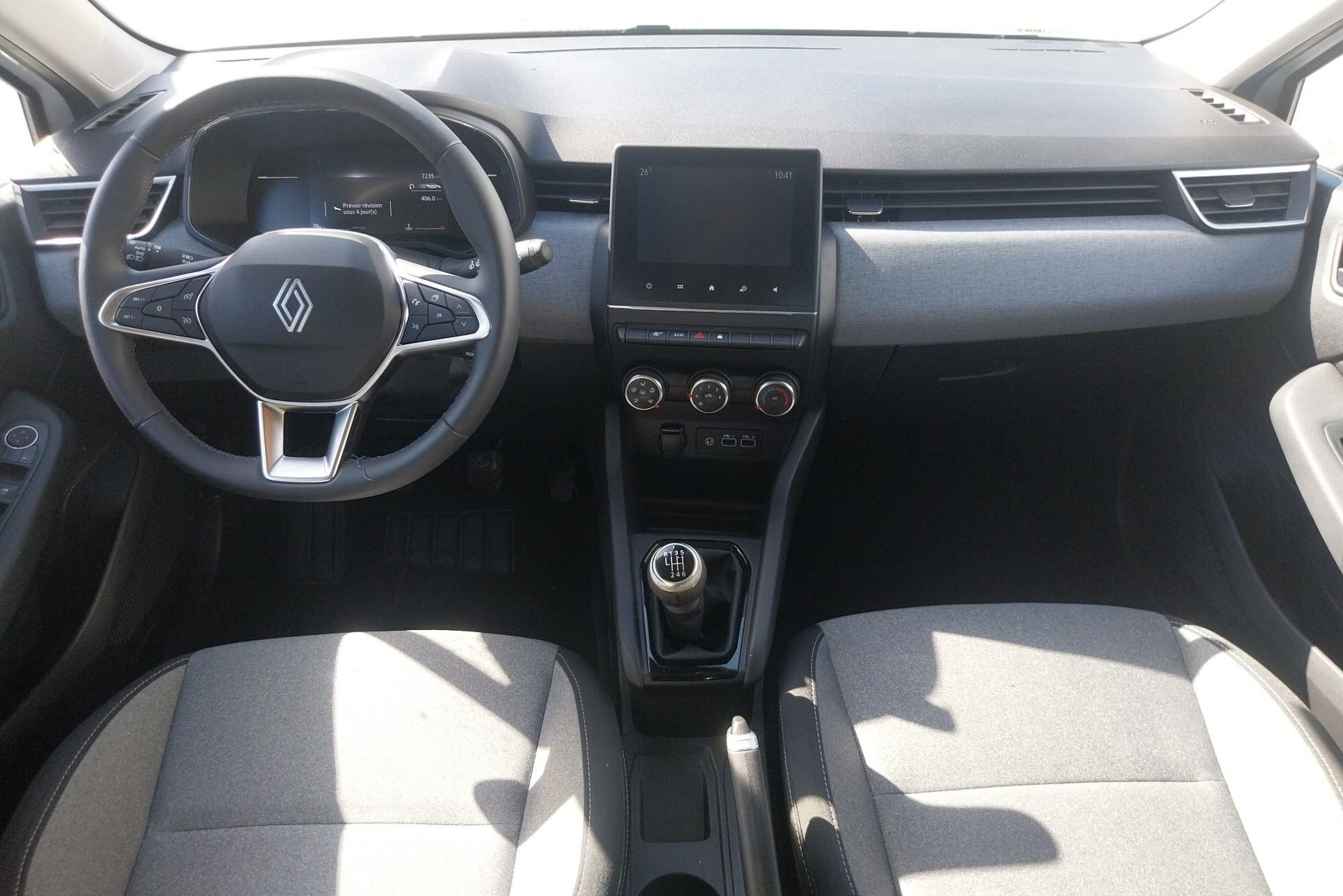 Vente en ligne Renault Clio 5 Clio Blue dCi 100 ch GSR2 au prix de 18 991 €