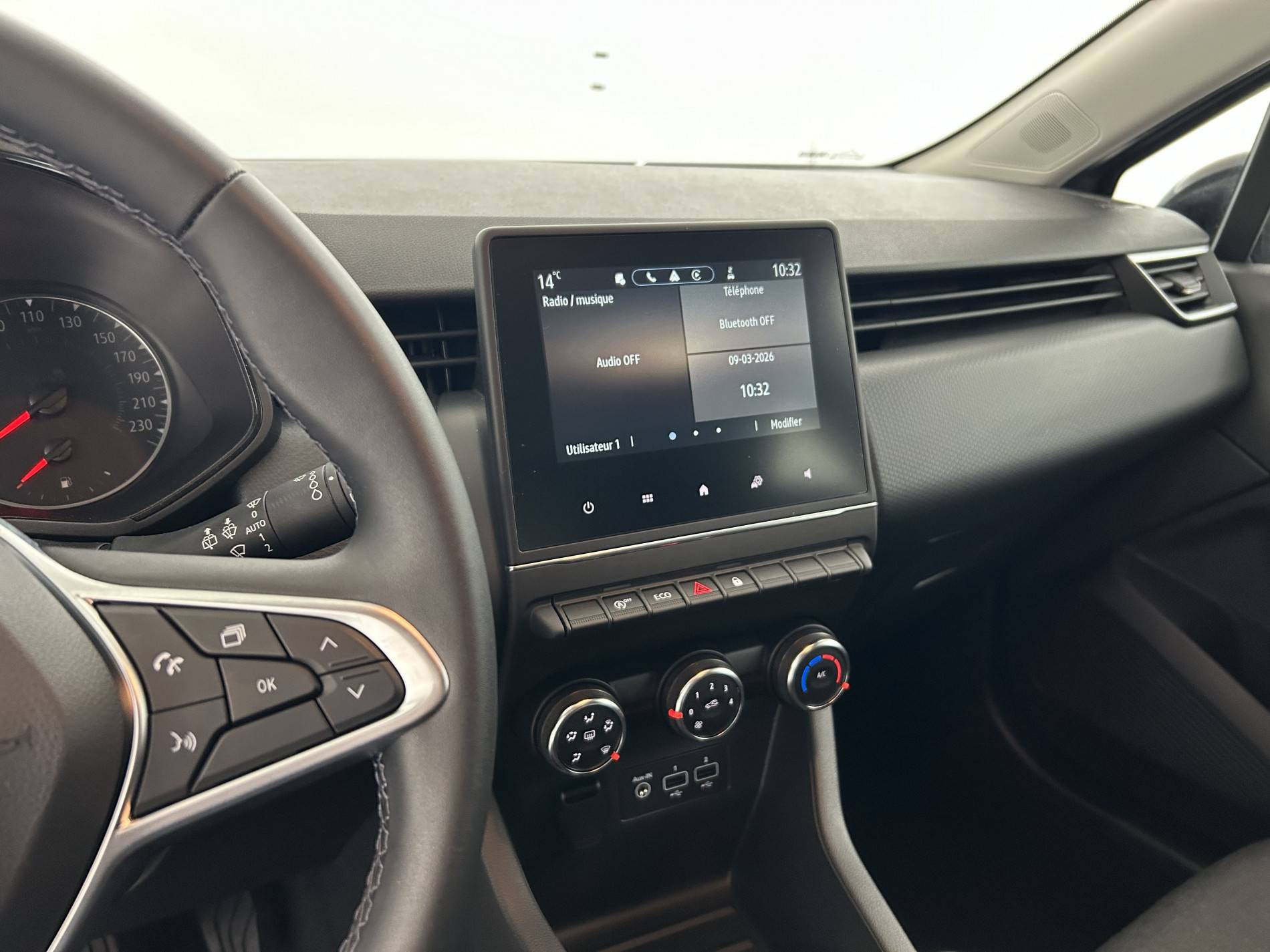 Vente en ligne Renault Clio 5 Clio TCe 90 au prix de 14 500 €