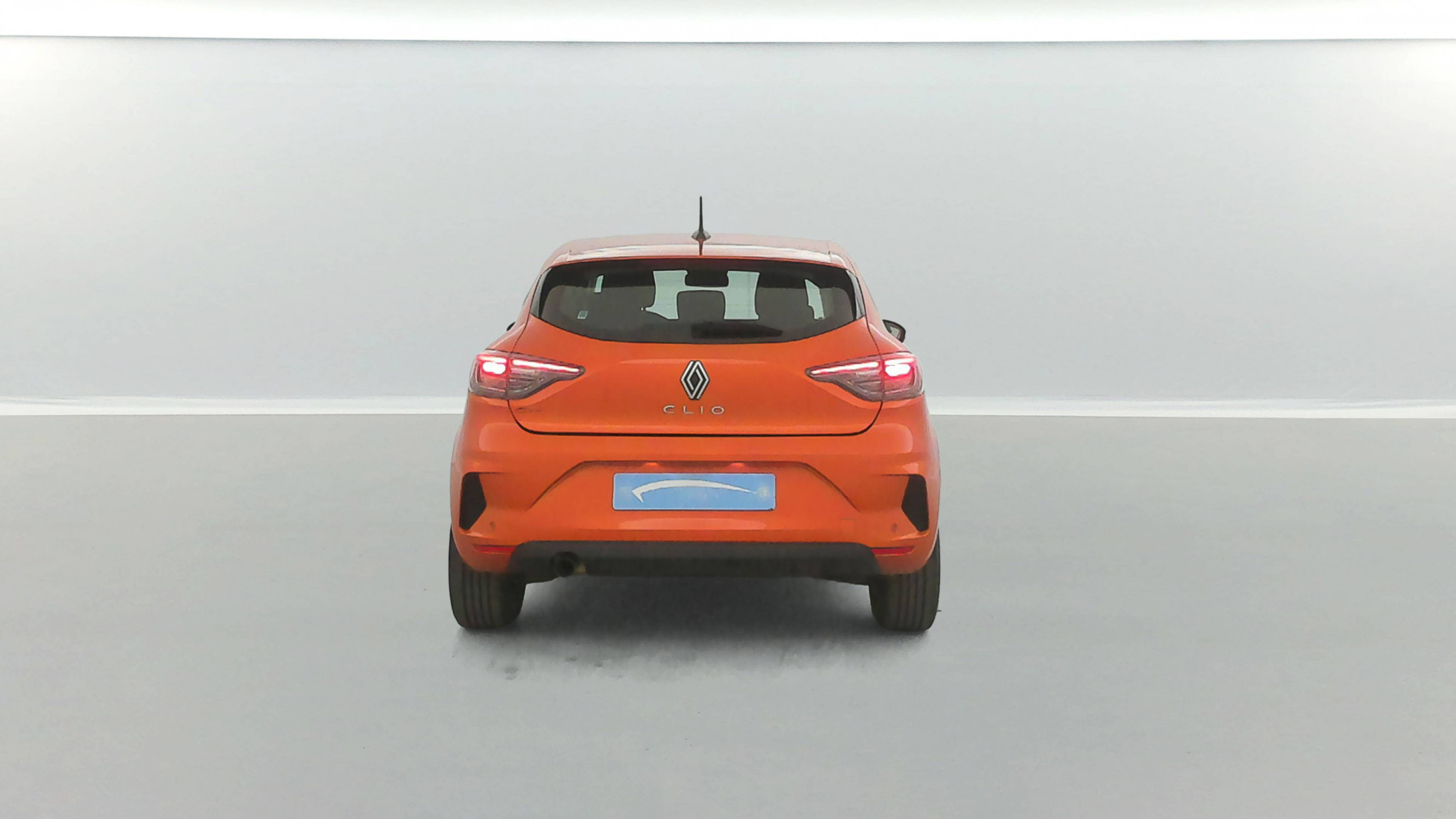 Vente en ligne Renault Clio 5 Clio TCe 100 GPL au prix de 14 390 €