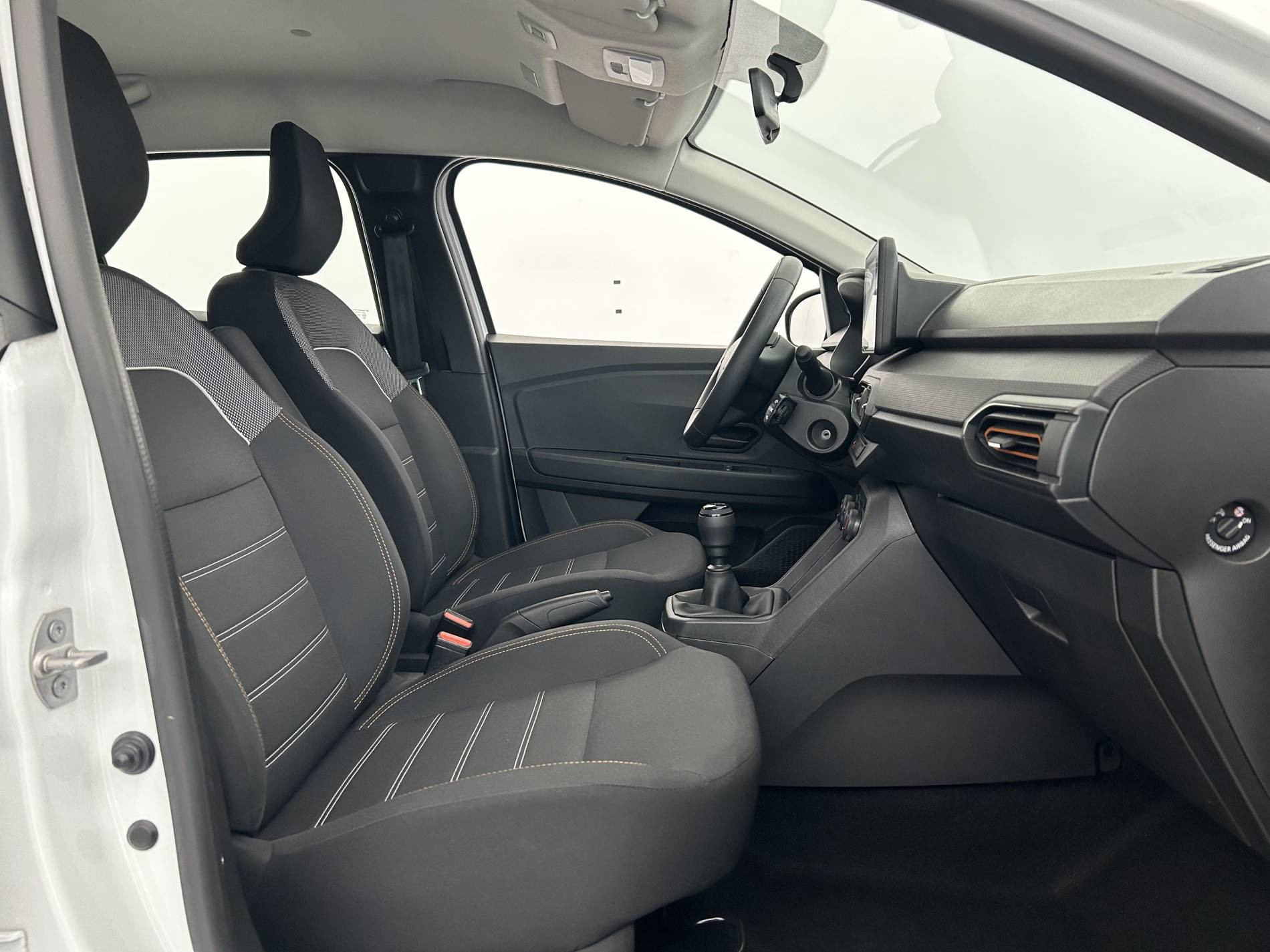 Vente en ligne Dacia Sandero  ECO-G 100 au prix de 13 990 €