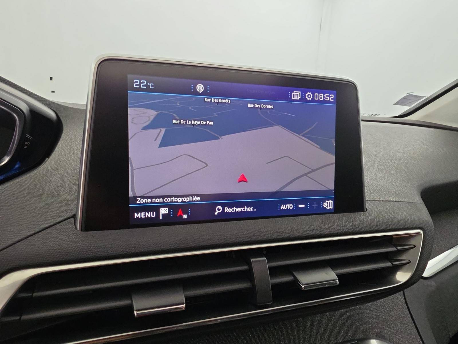 Vente en ligne Peugeot 3008  BlueHDi 130ch S&S EAT8 au prix de 17 990 €