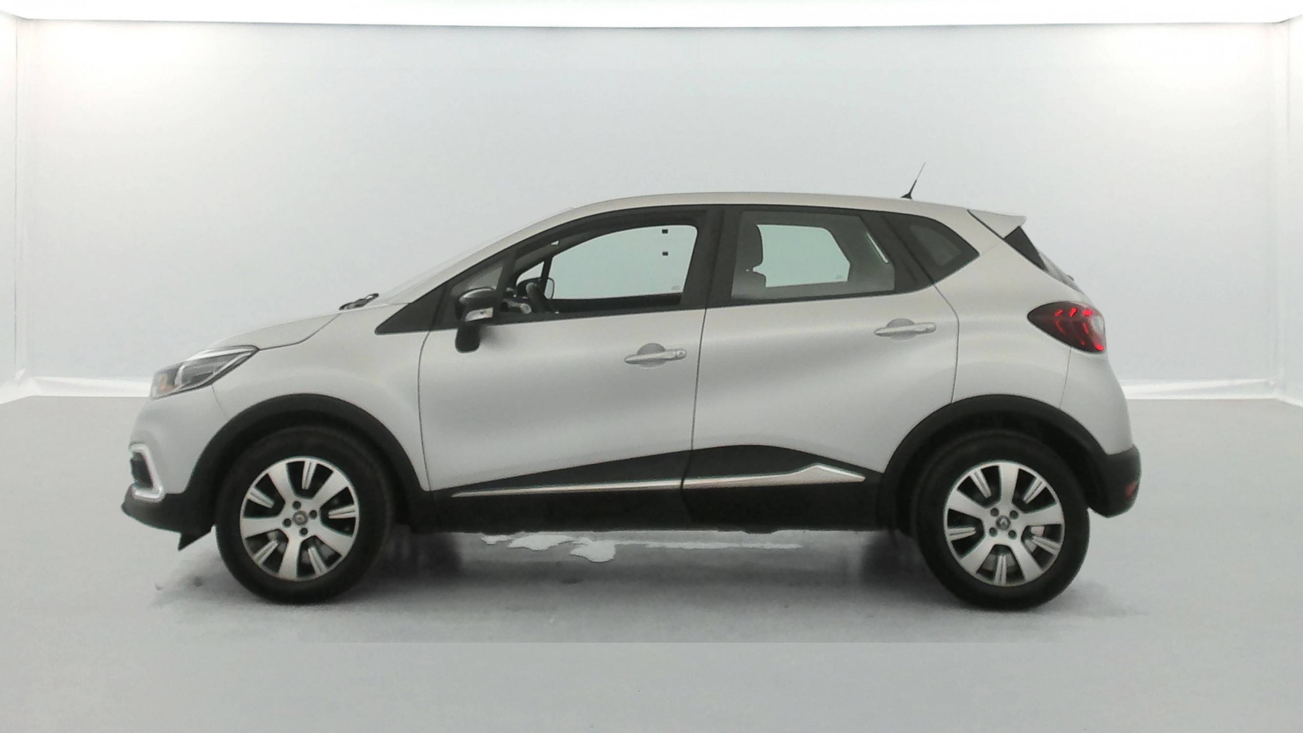 Vente en ligne Renault Captur Captur TCe 90 - 19 au prix de 11 990 €
