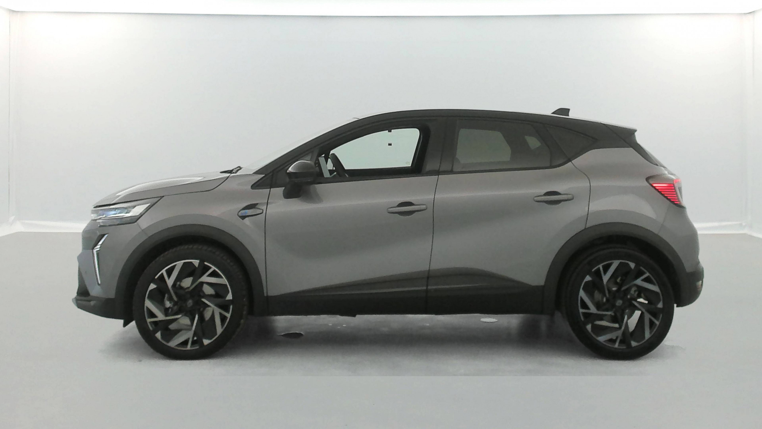 Vente en ligne Renault Captur  E-Tech full hybrid 145 ch au prix de 25 490 €