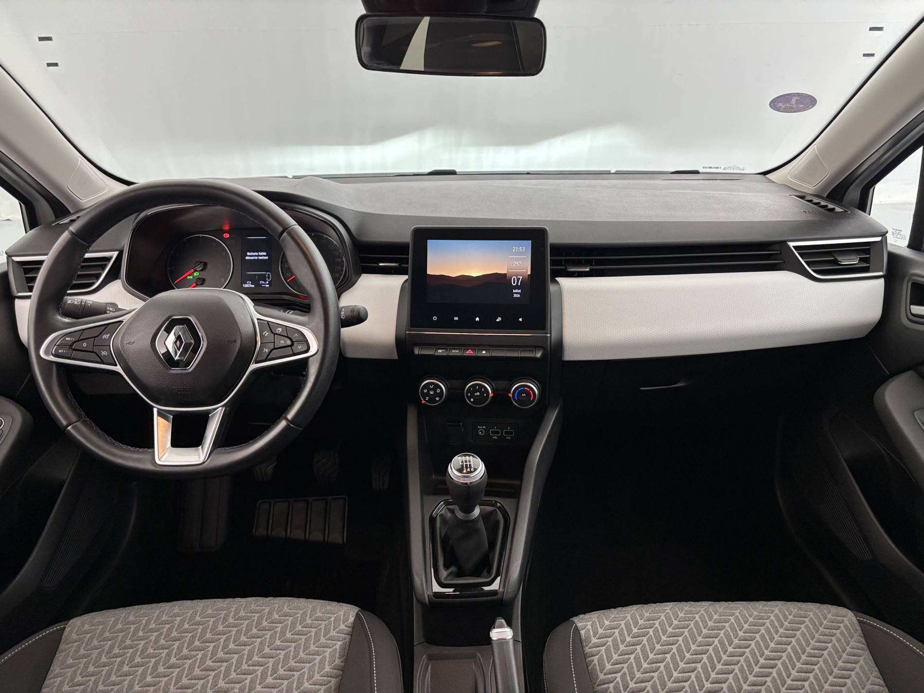 Vente en ligne Renault Clio 5 Clio TCe 90 au prix de 14 900 €