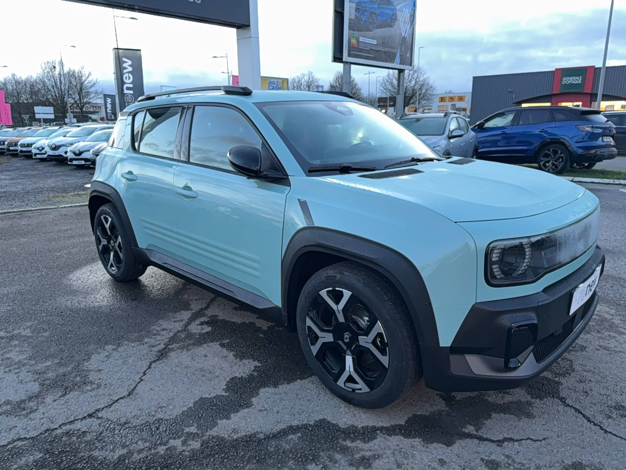 Vente en ligne Renault R4 E-Tech  150 ch autonomie confort au prix de 34 680 €